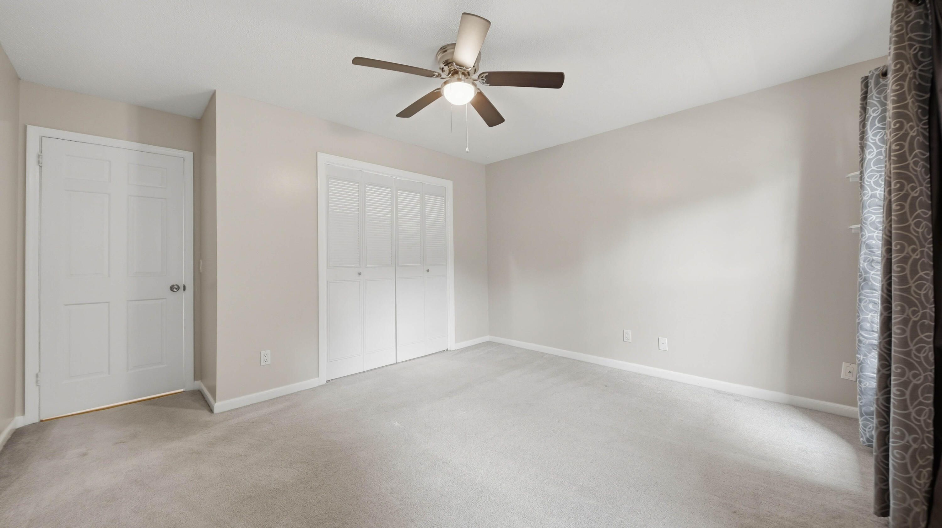 9515 Timberlog Drive