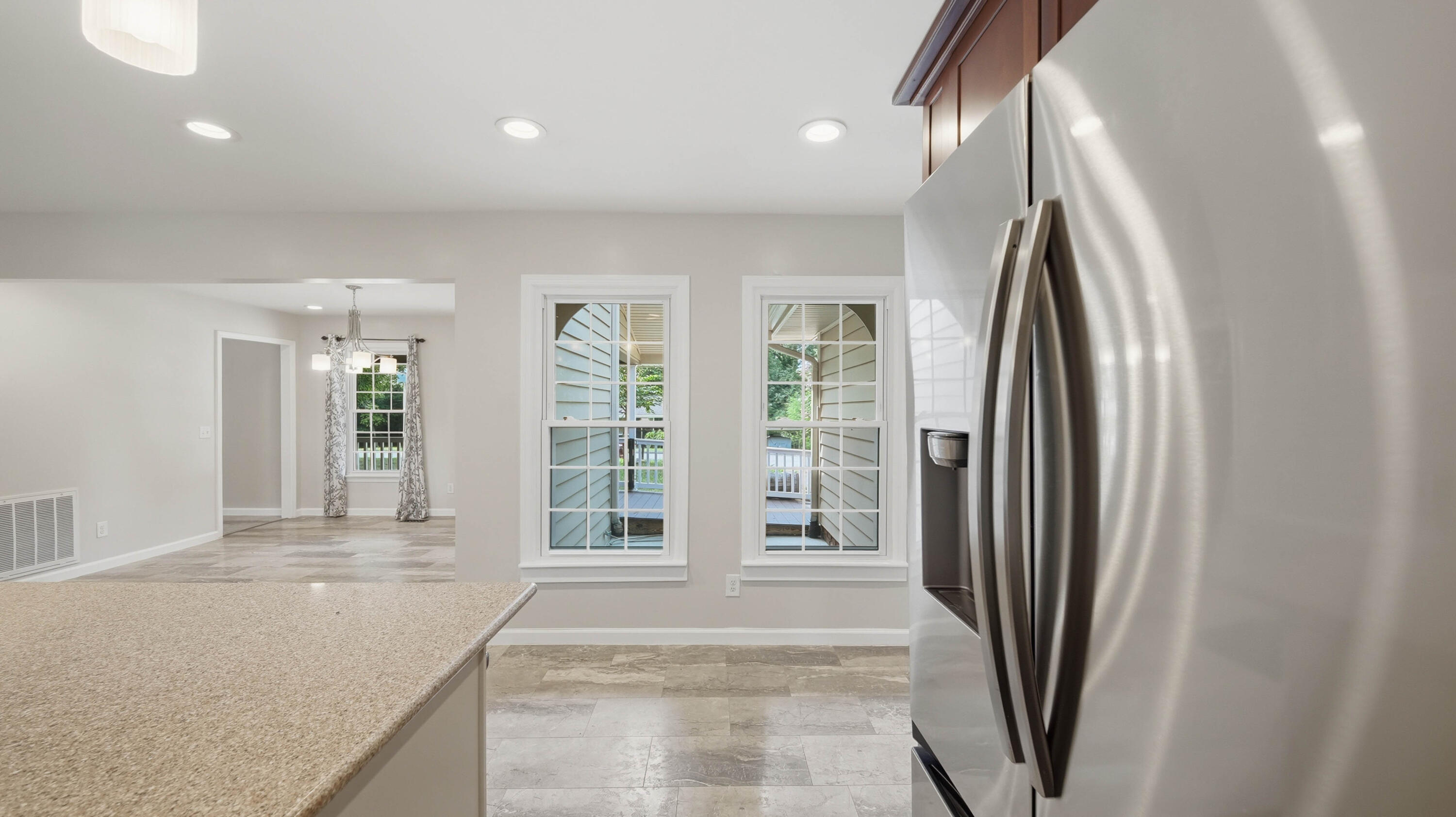 9515 Timberlog Drive