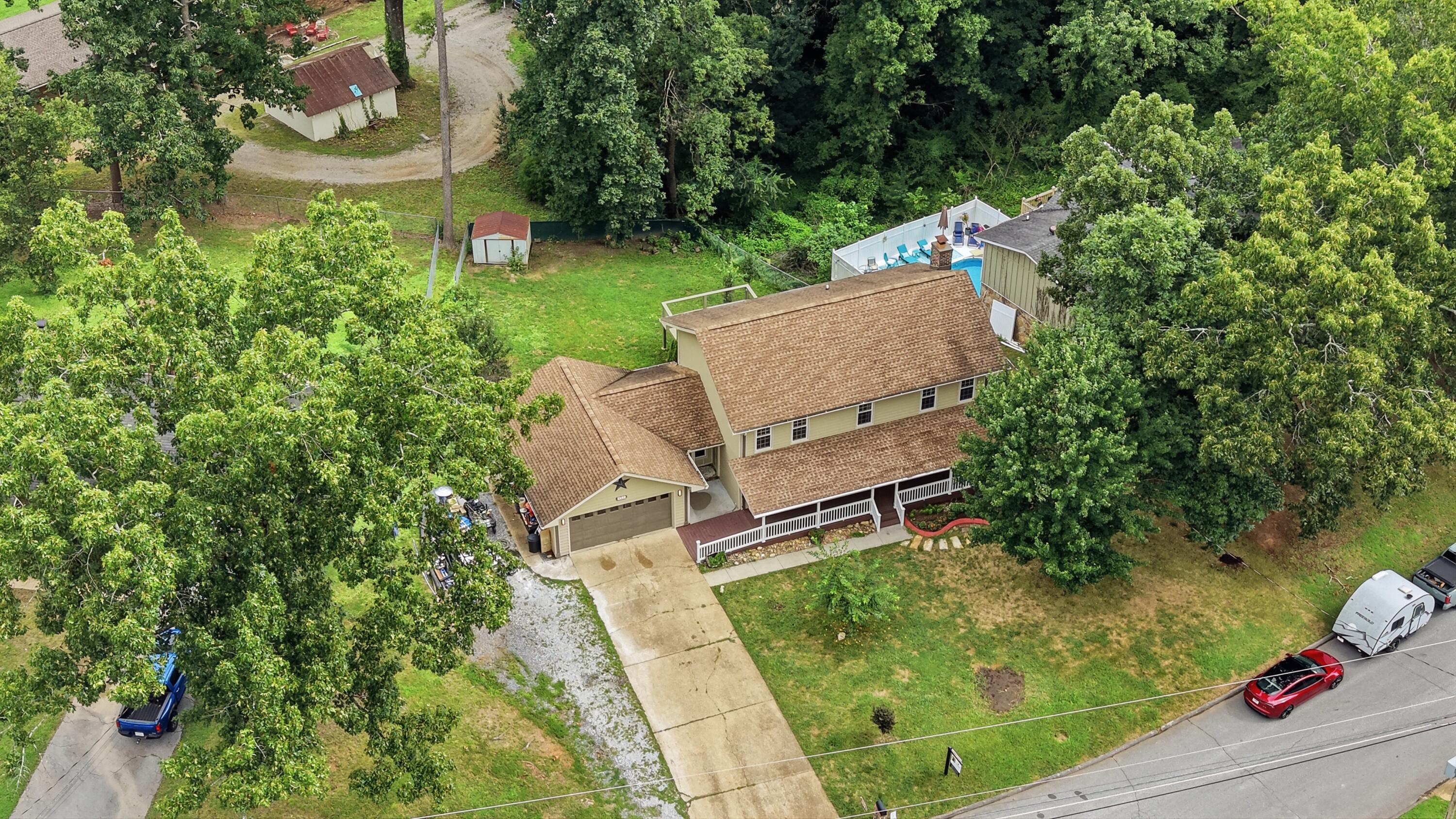9515 Timberlog Drive