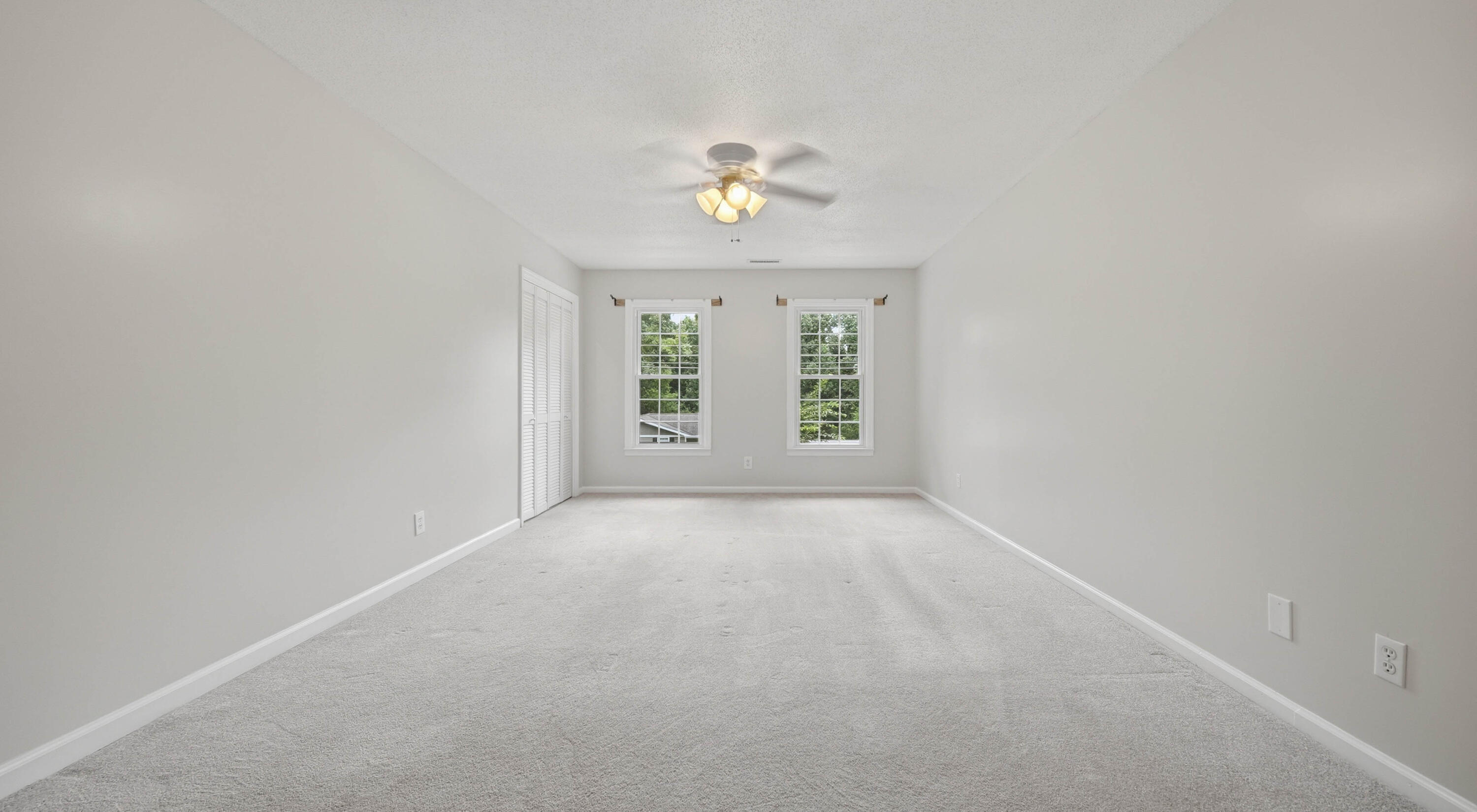 9515 Timberlog Drive