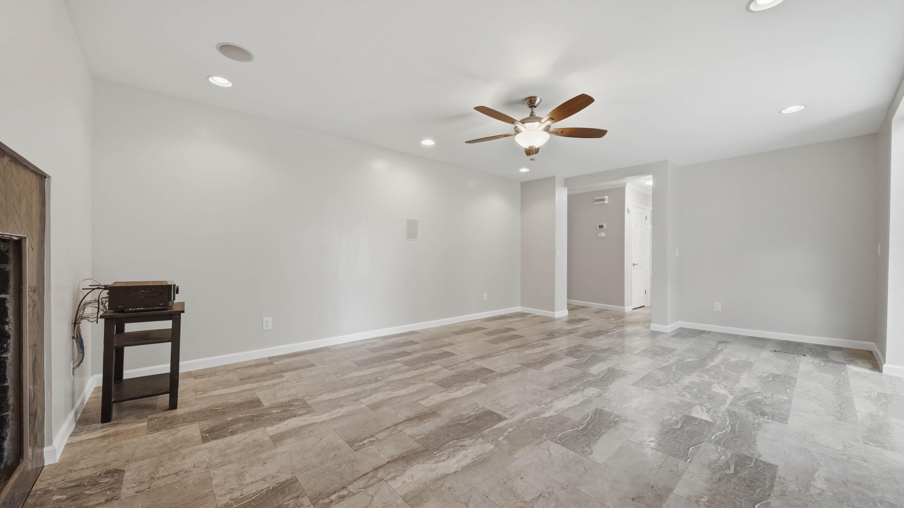 9515 Timberlog Drive