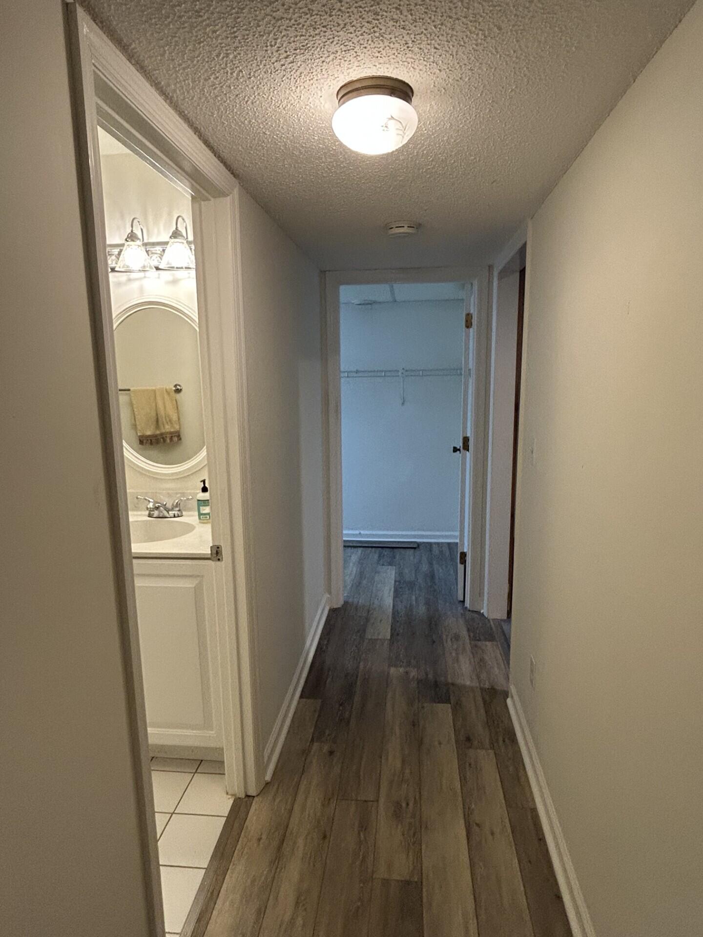 988 Stone Crest Circle