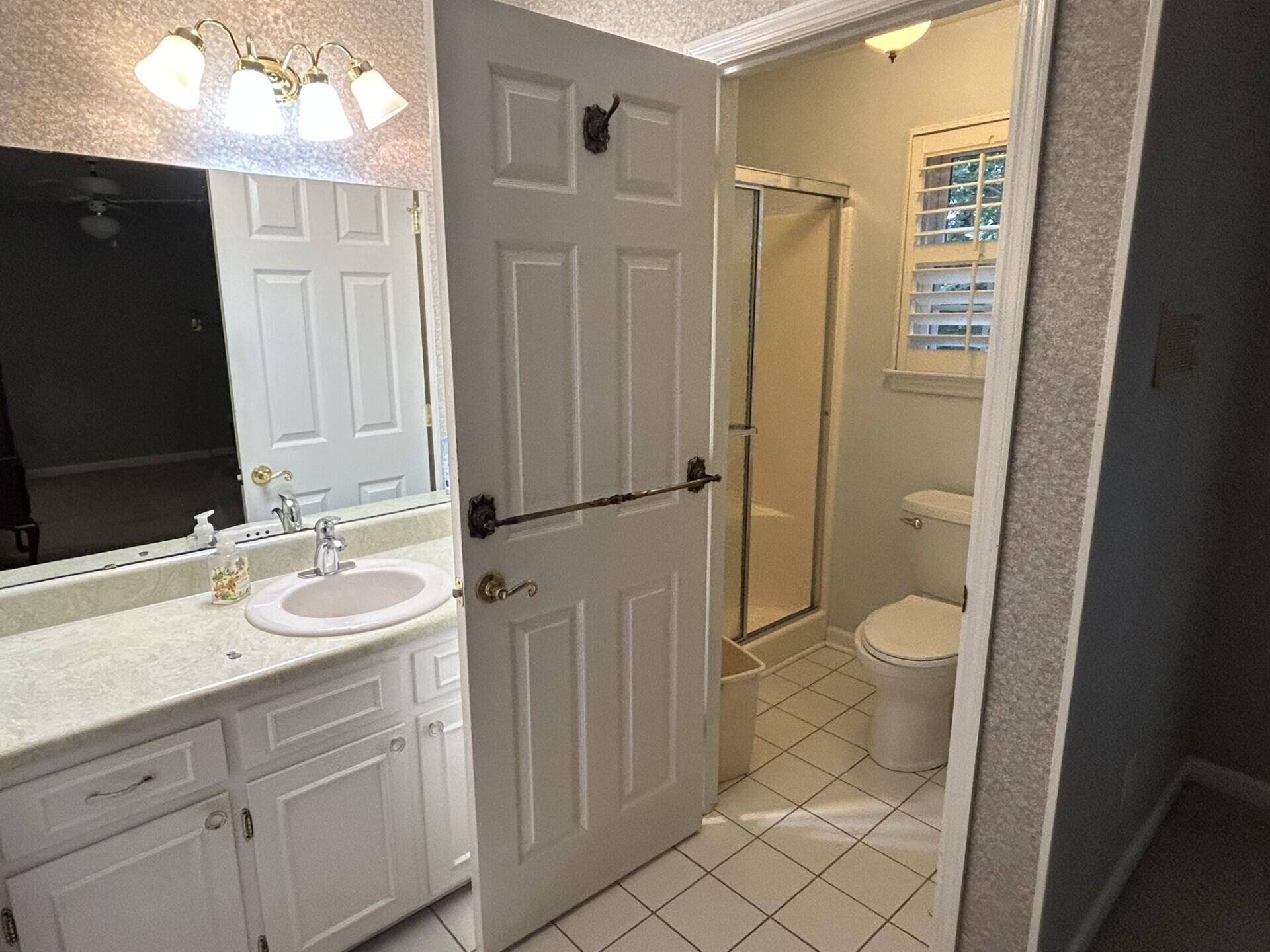 988 Stone Crest Circle