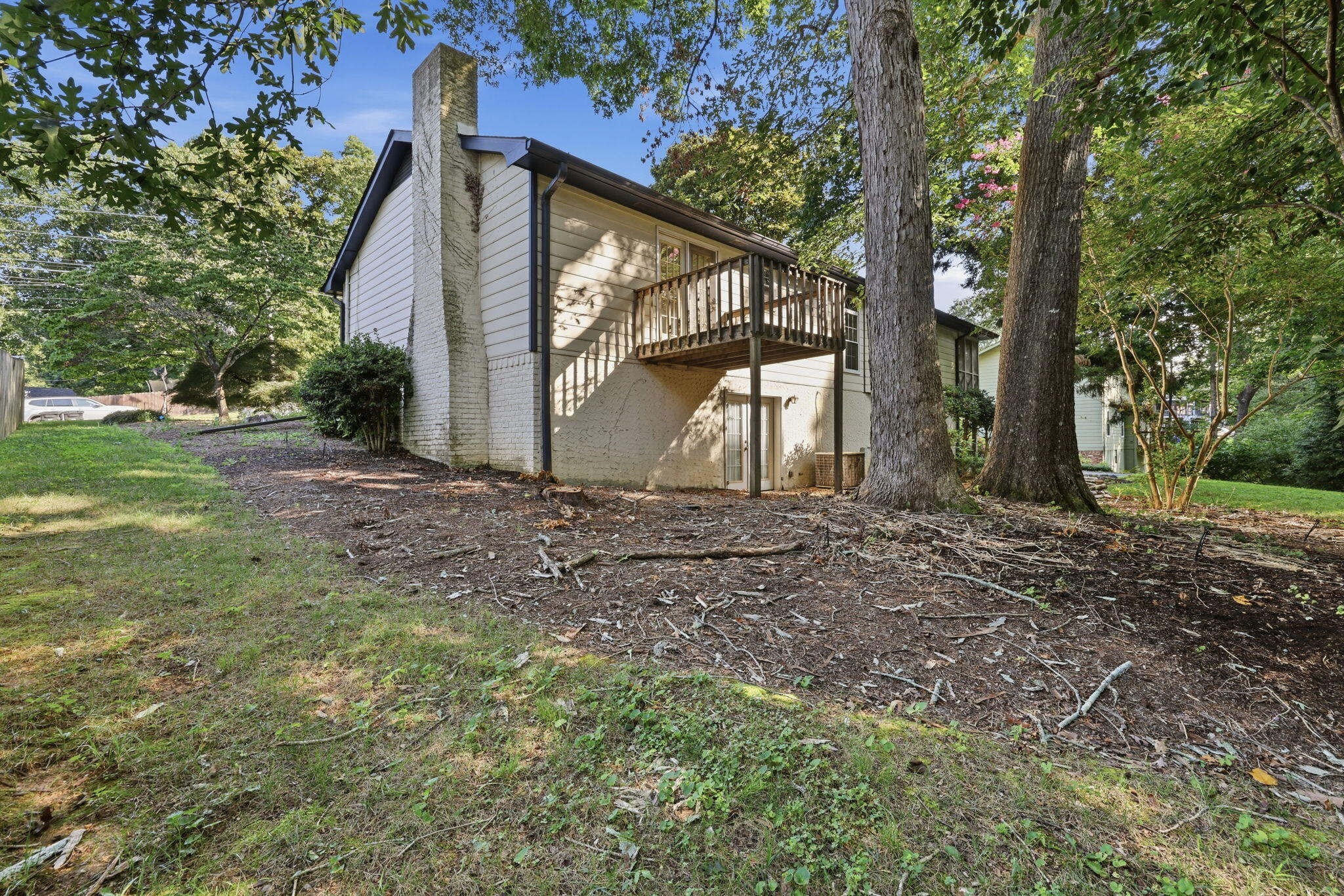 988 Stone Crest Circle