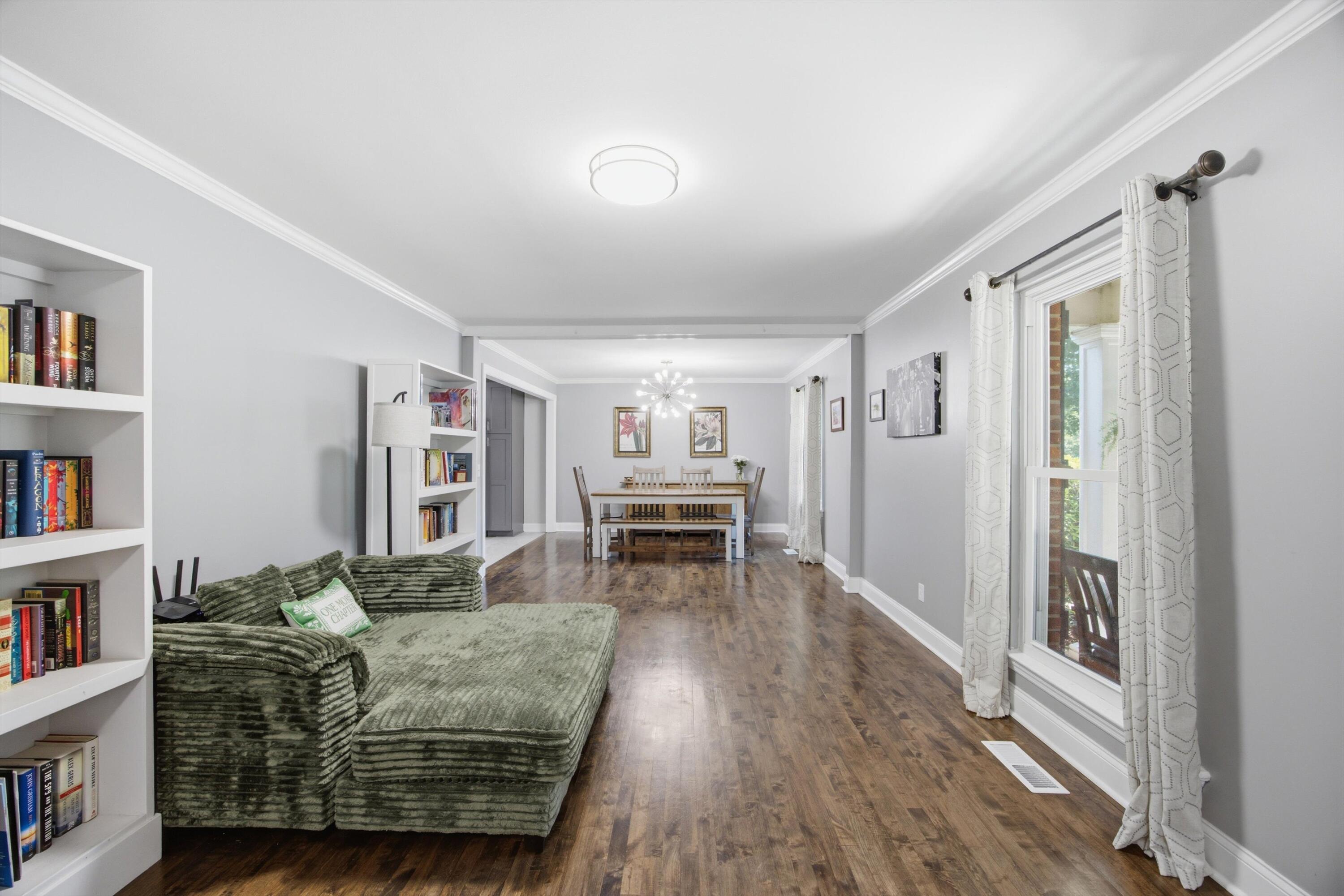 9511 Timberlog Drive
