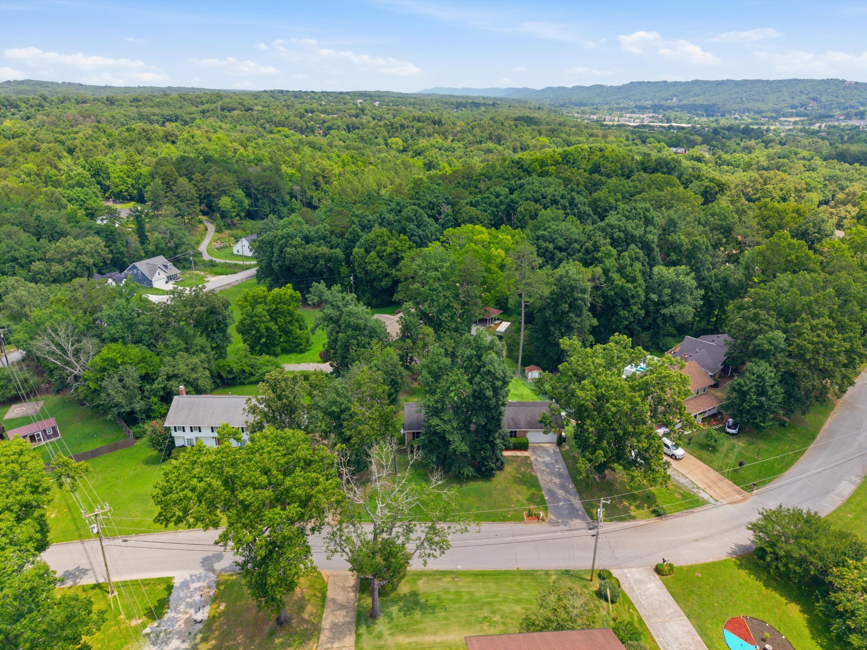 9511 Timberlog Drive
