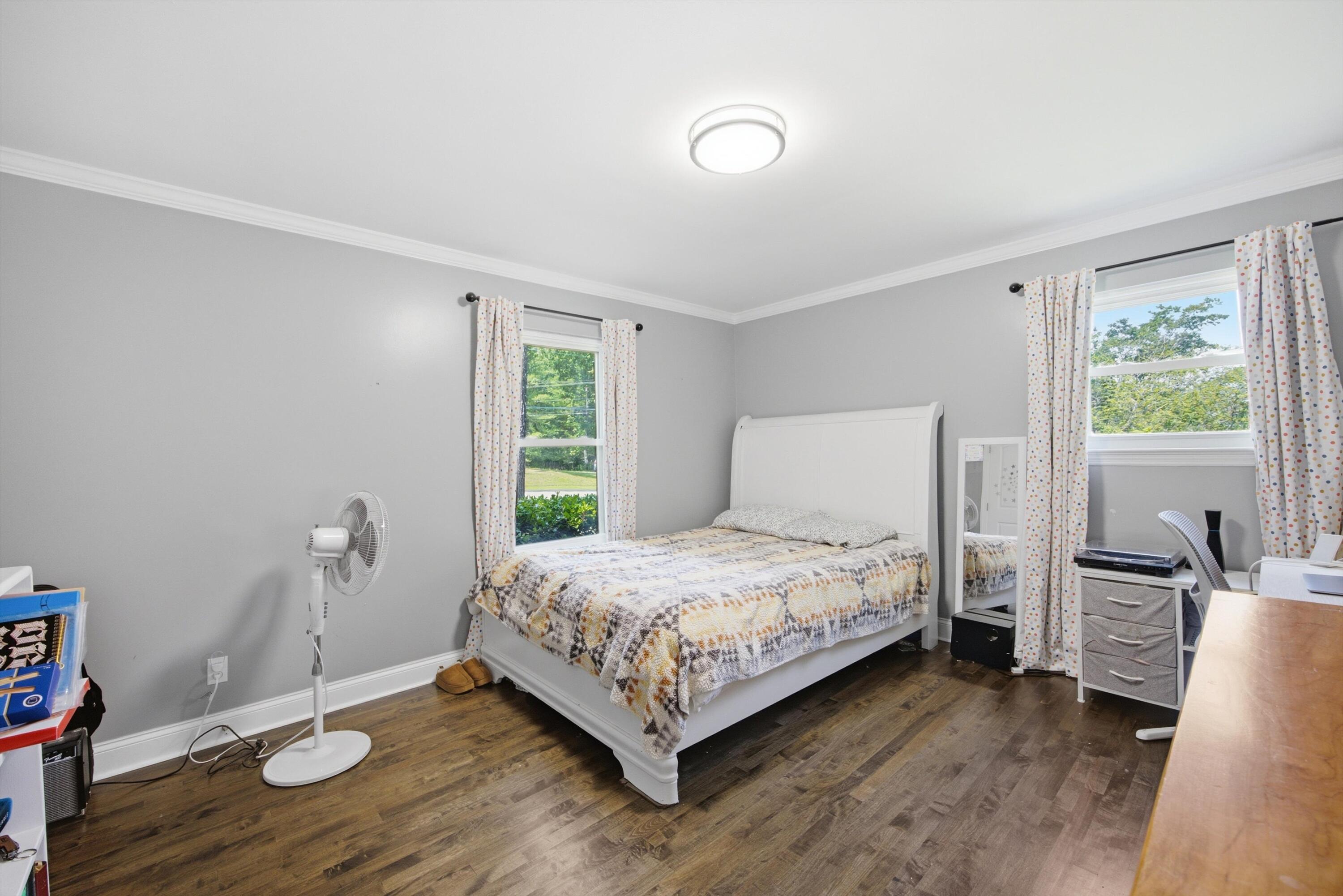 9511 Timberlog Drive