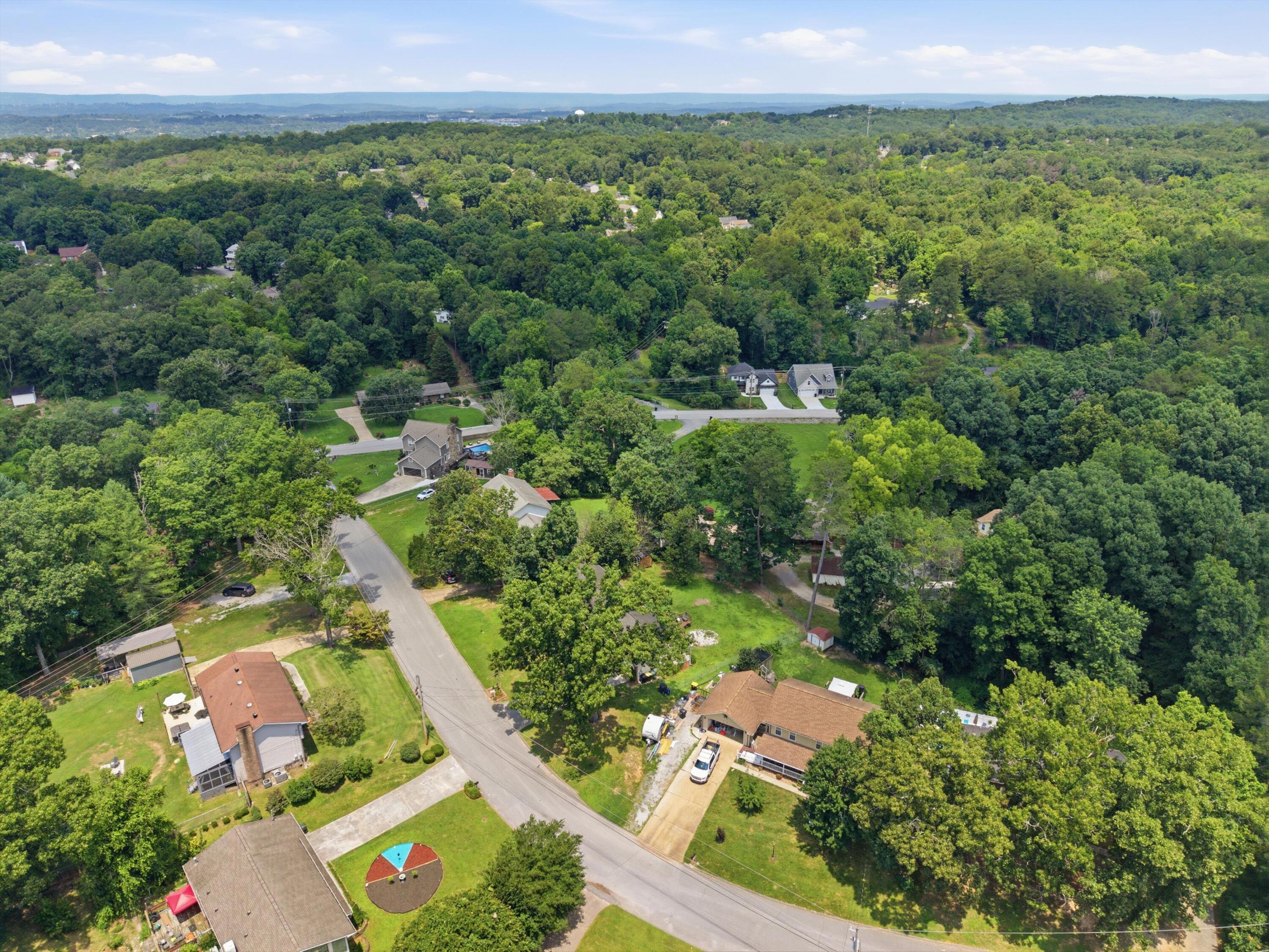 9511 Timberlog Drive