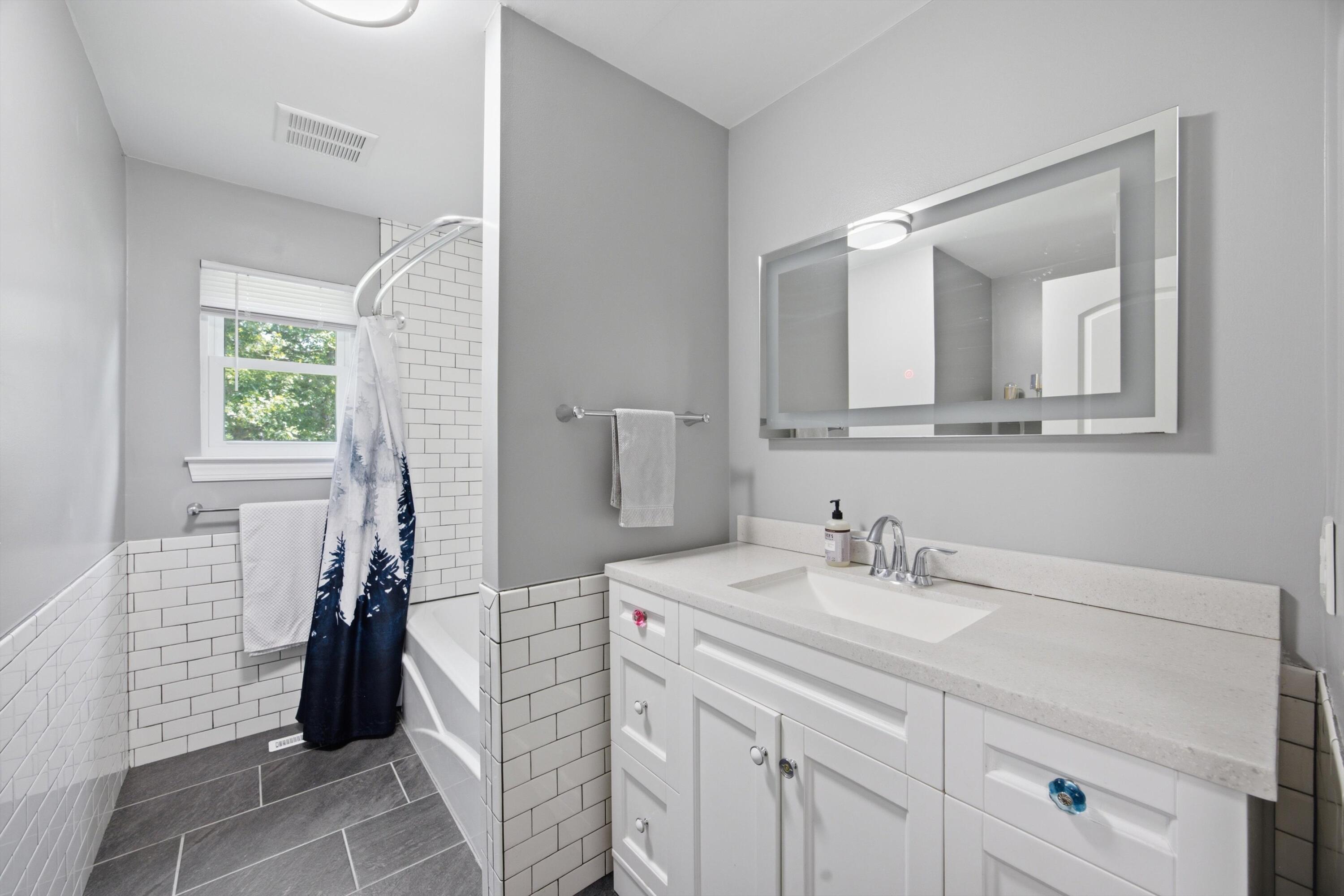 9511 Timberlog Drive