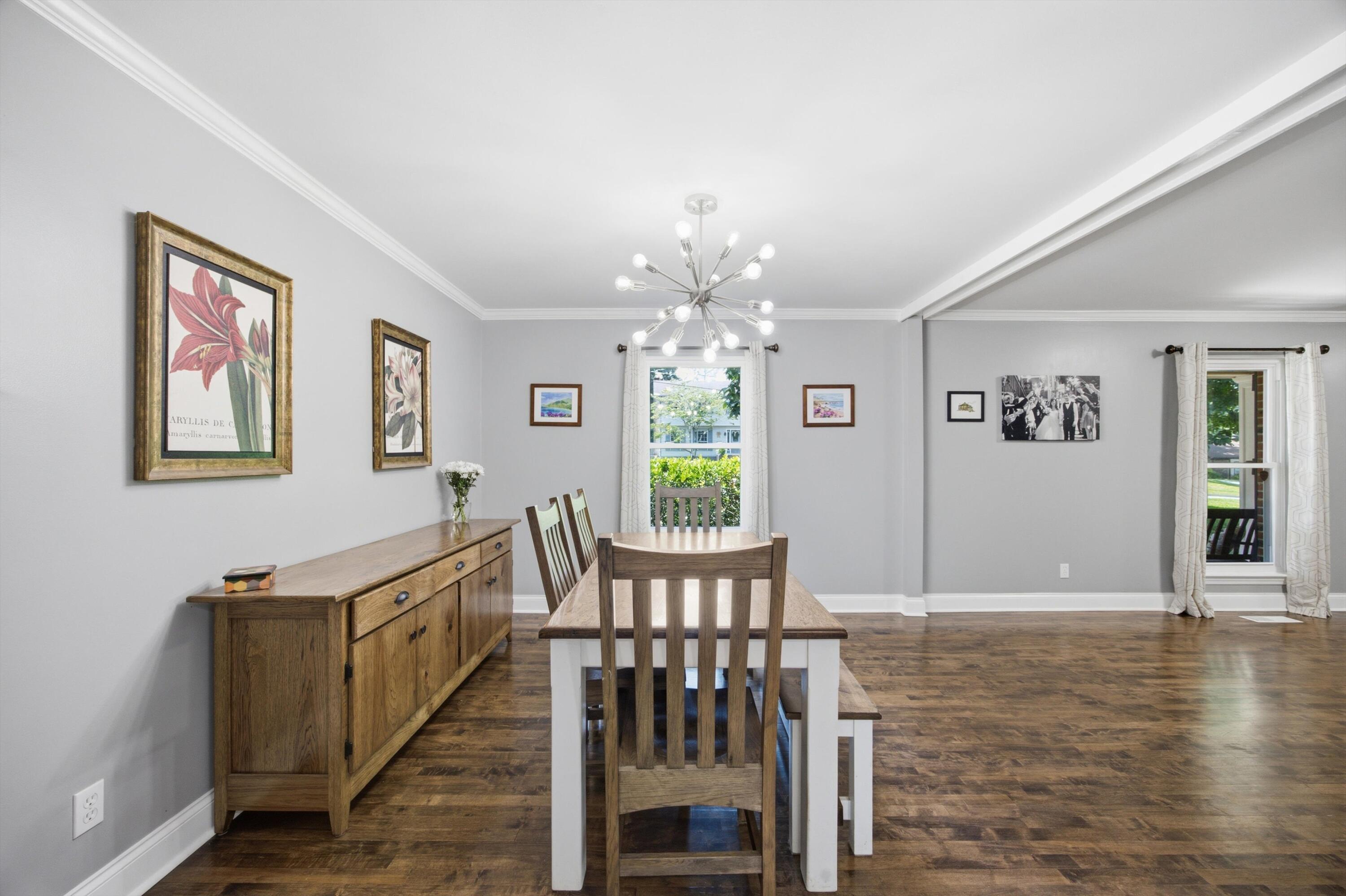 9511 Timberlog Drive