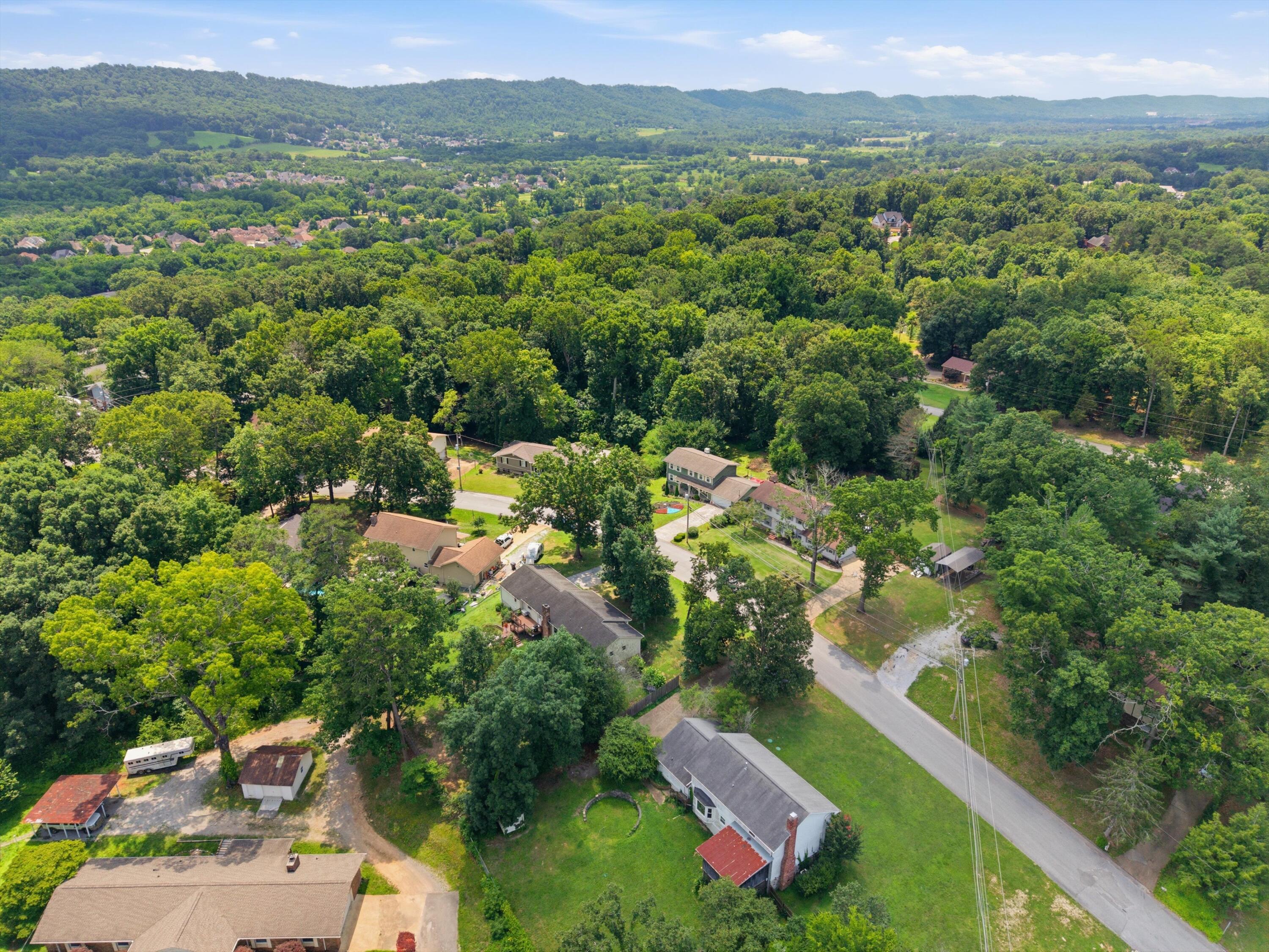 9511 Timberlog Drive