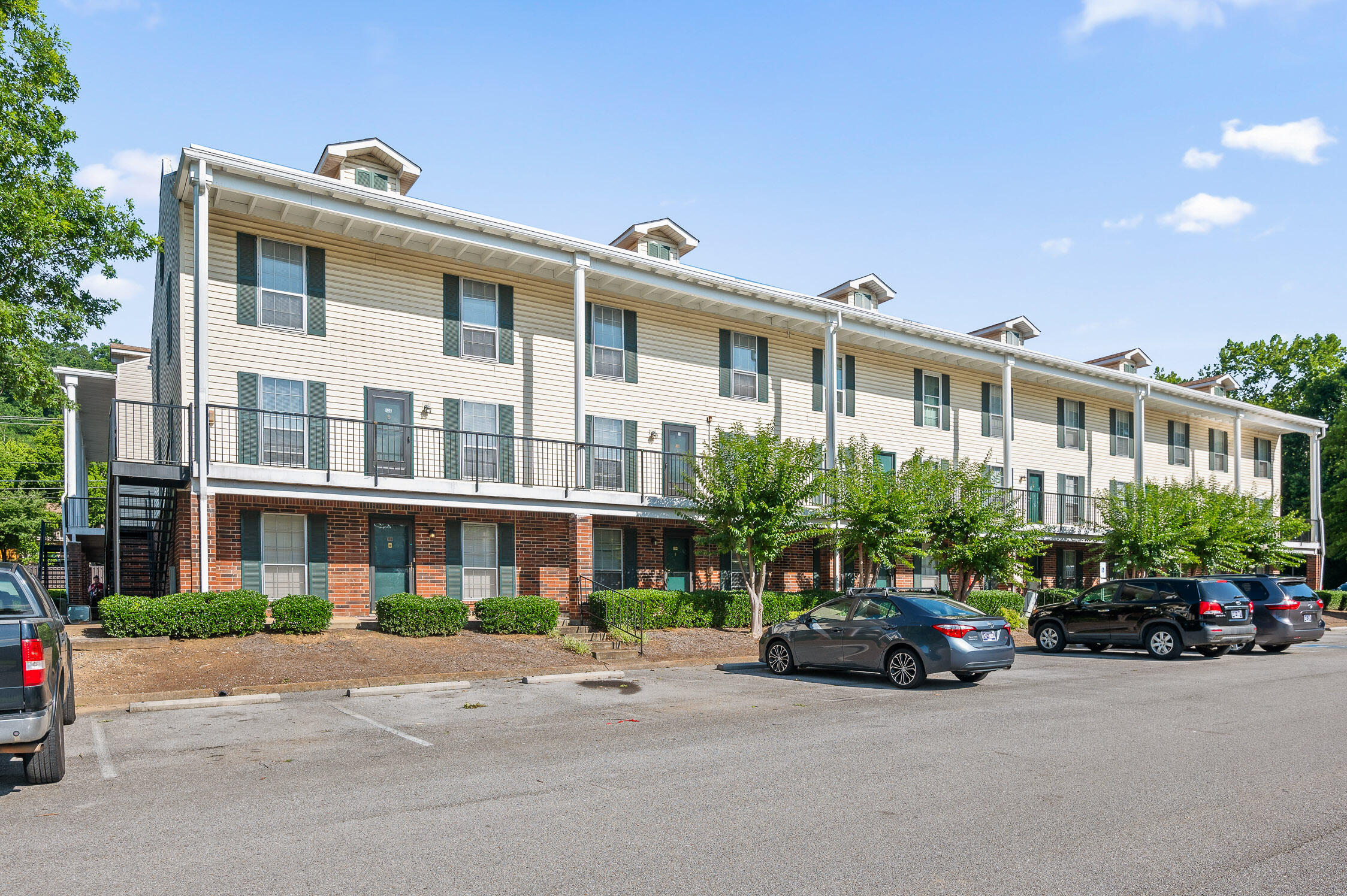 900 Mountain Creek Road, K #144