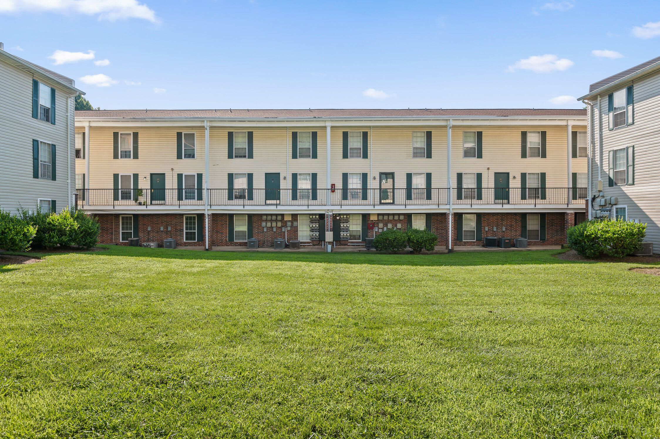 900 Mountain Creek Road, K #144