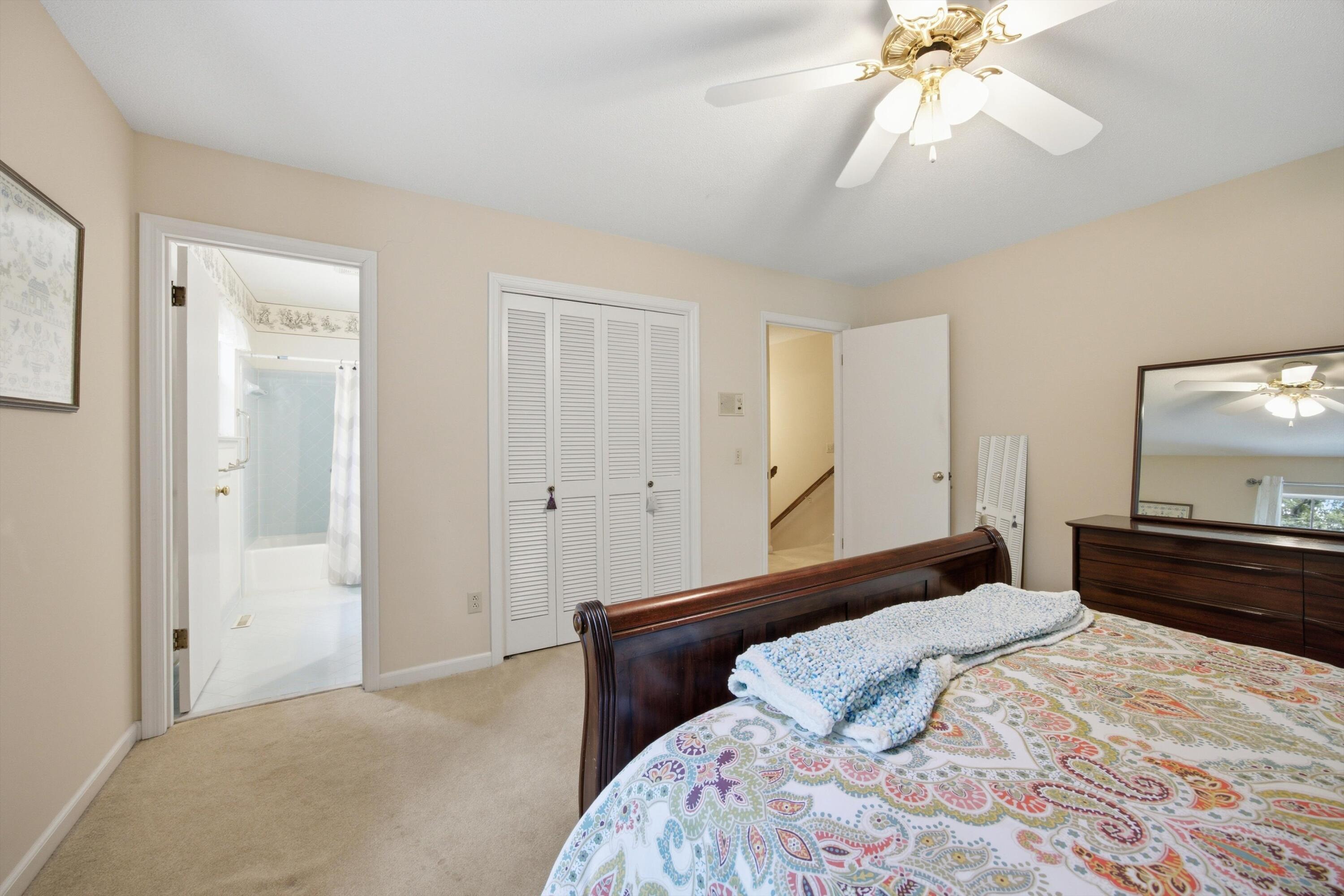914 Glamis Circle