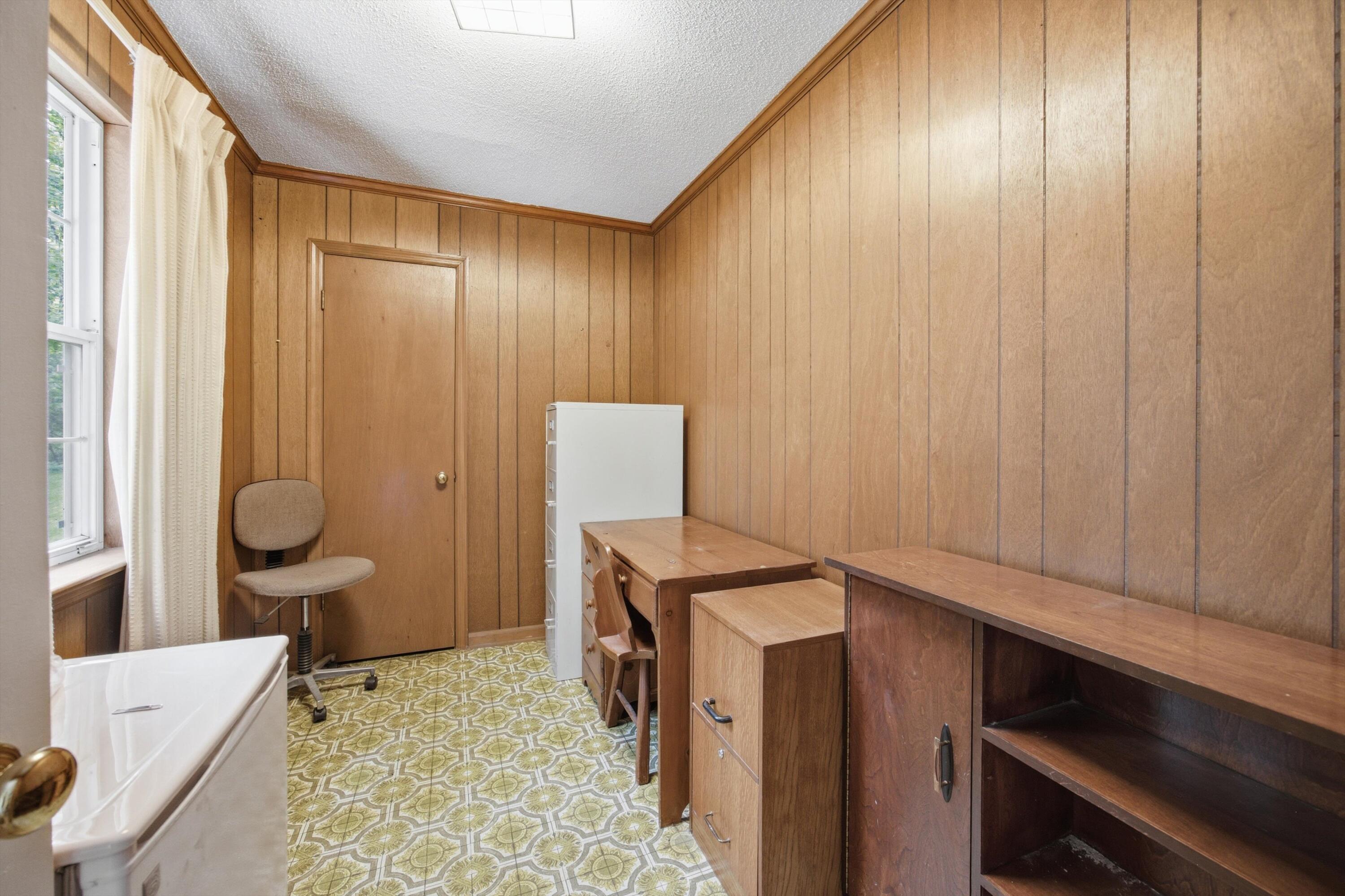 914 Glamis Circle