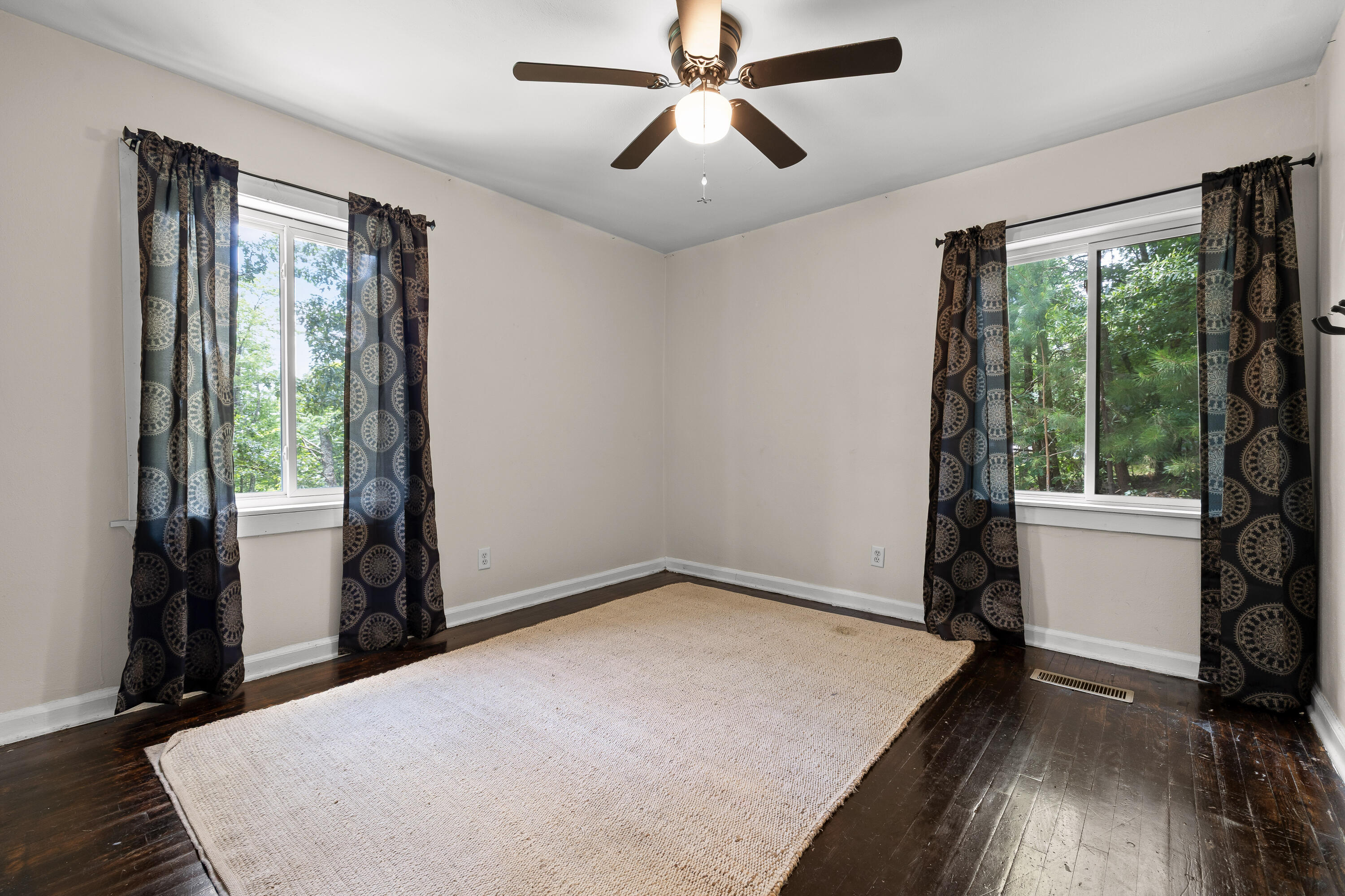 1731 Jeanaga Trail
