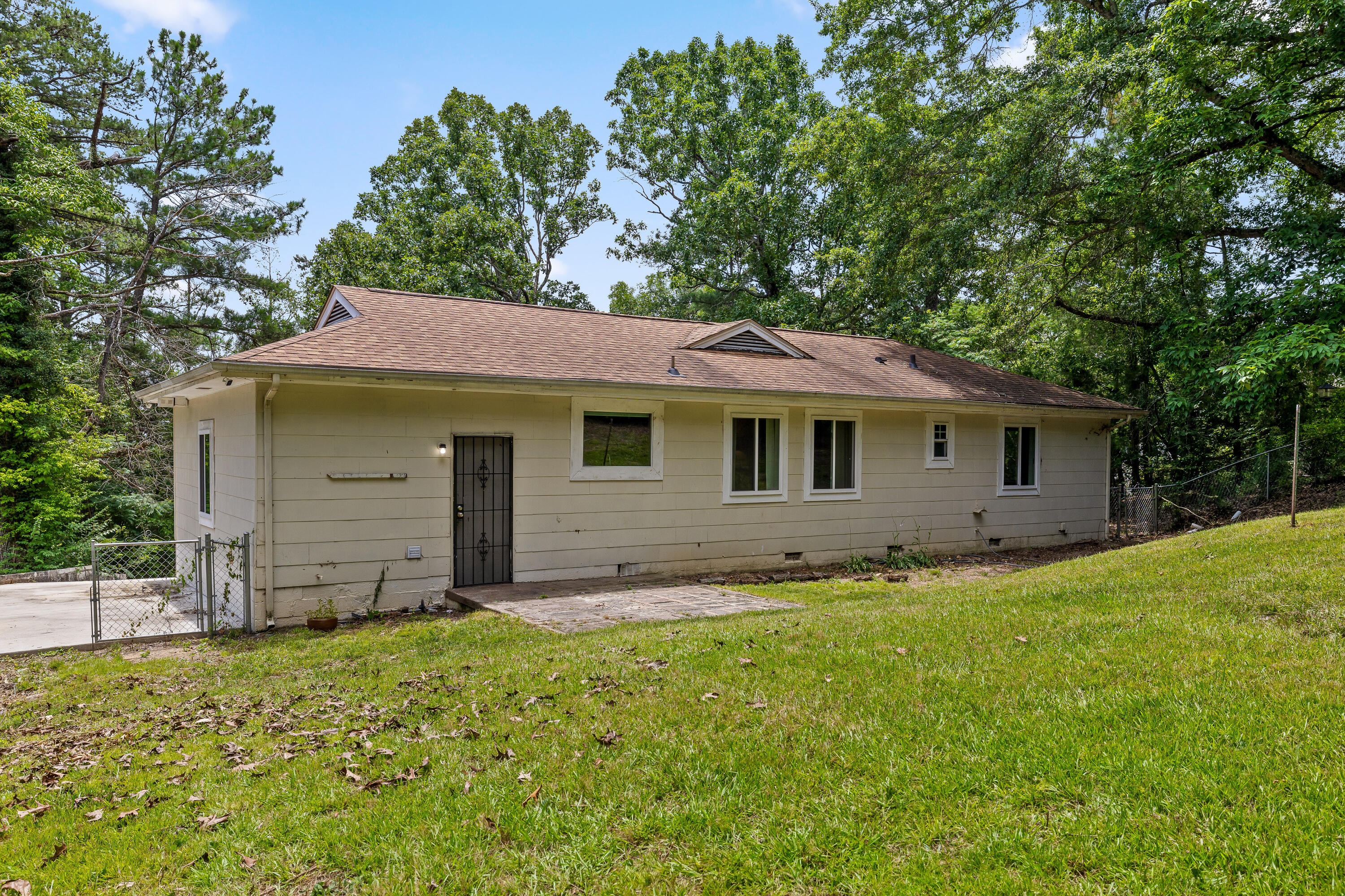 1731 Jeanaga Trail