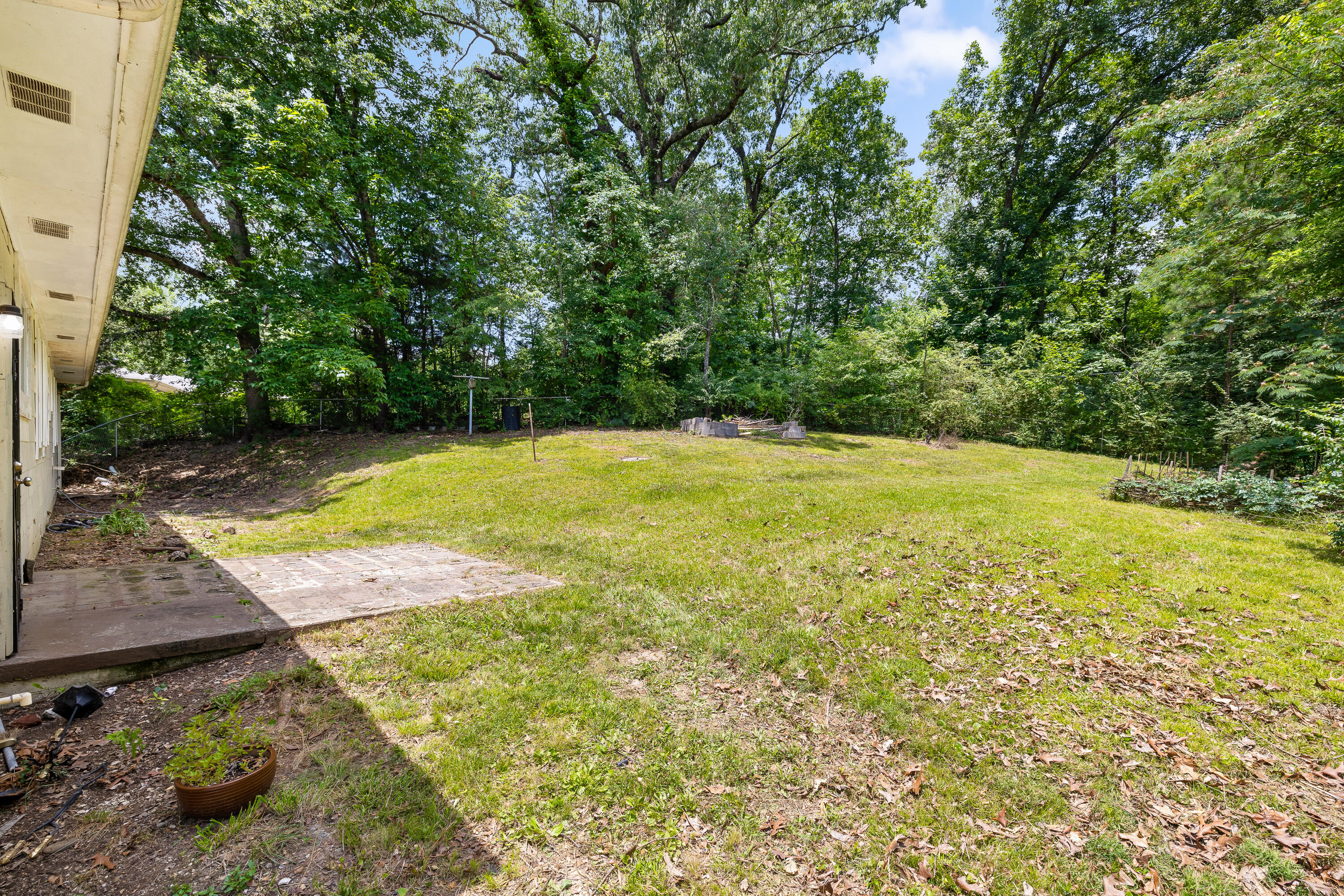 1731 Jeanaga Trail