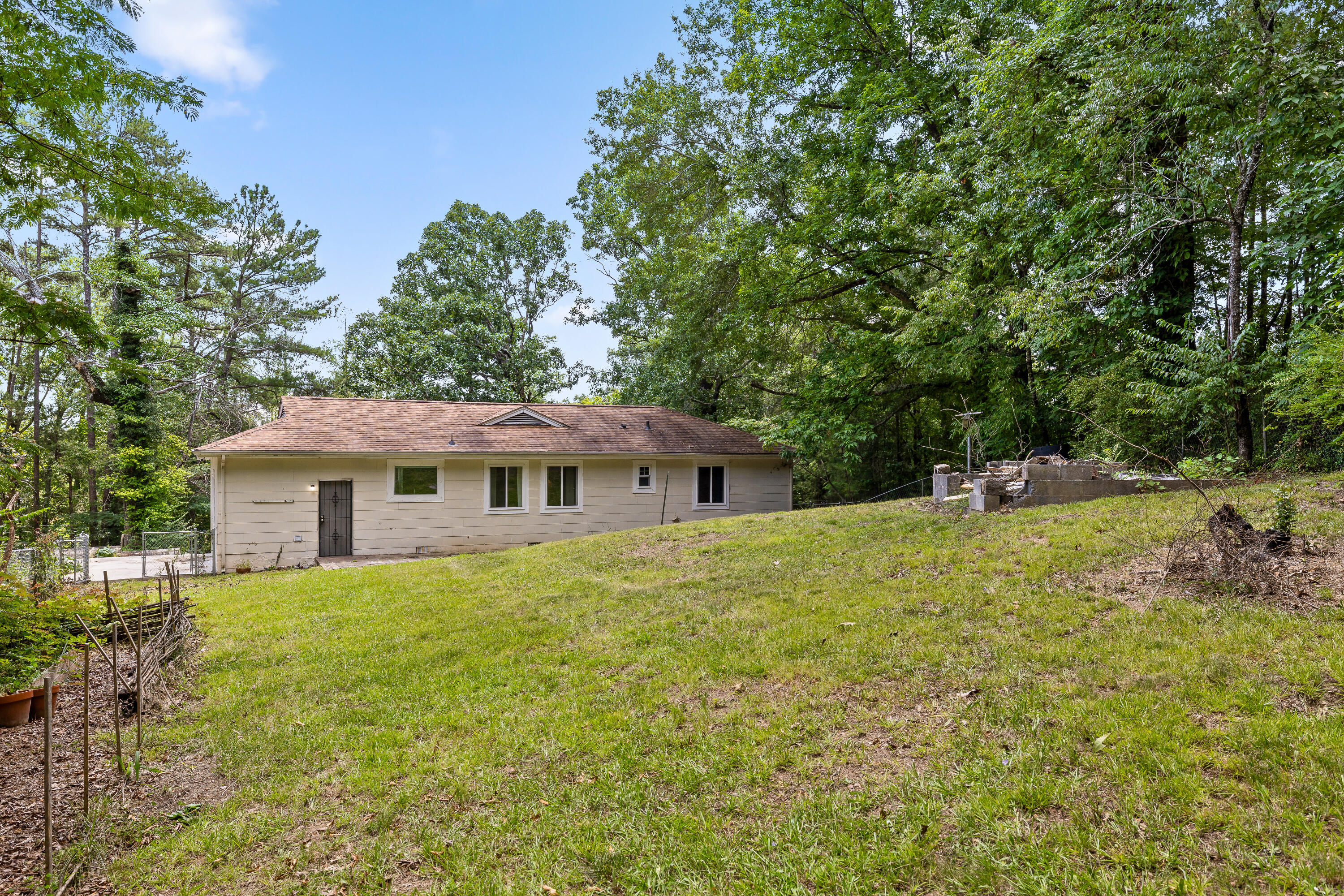 1731 Jeanaga Trail