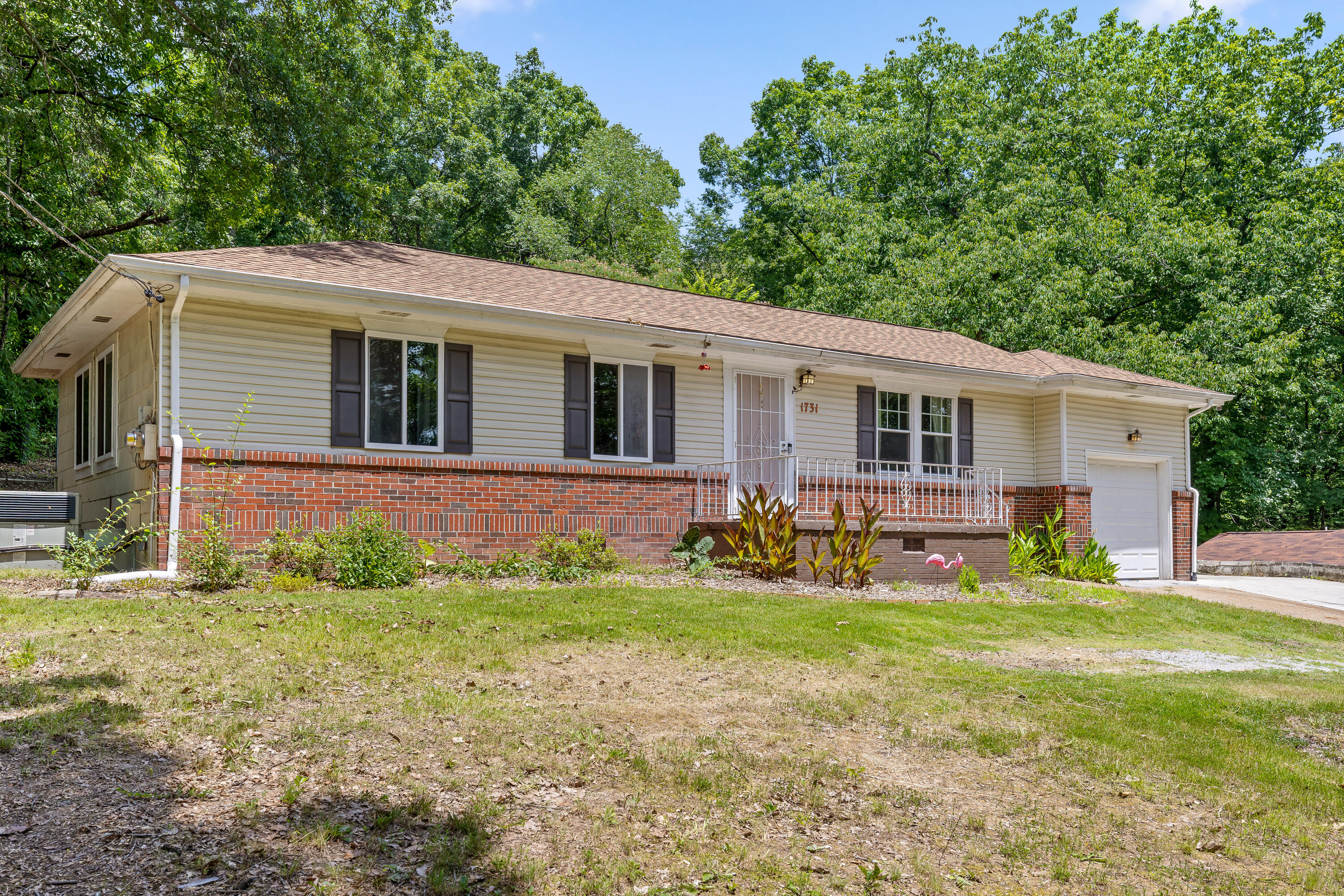 1731 Jeanaga Trail
