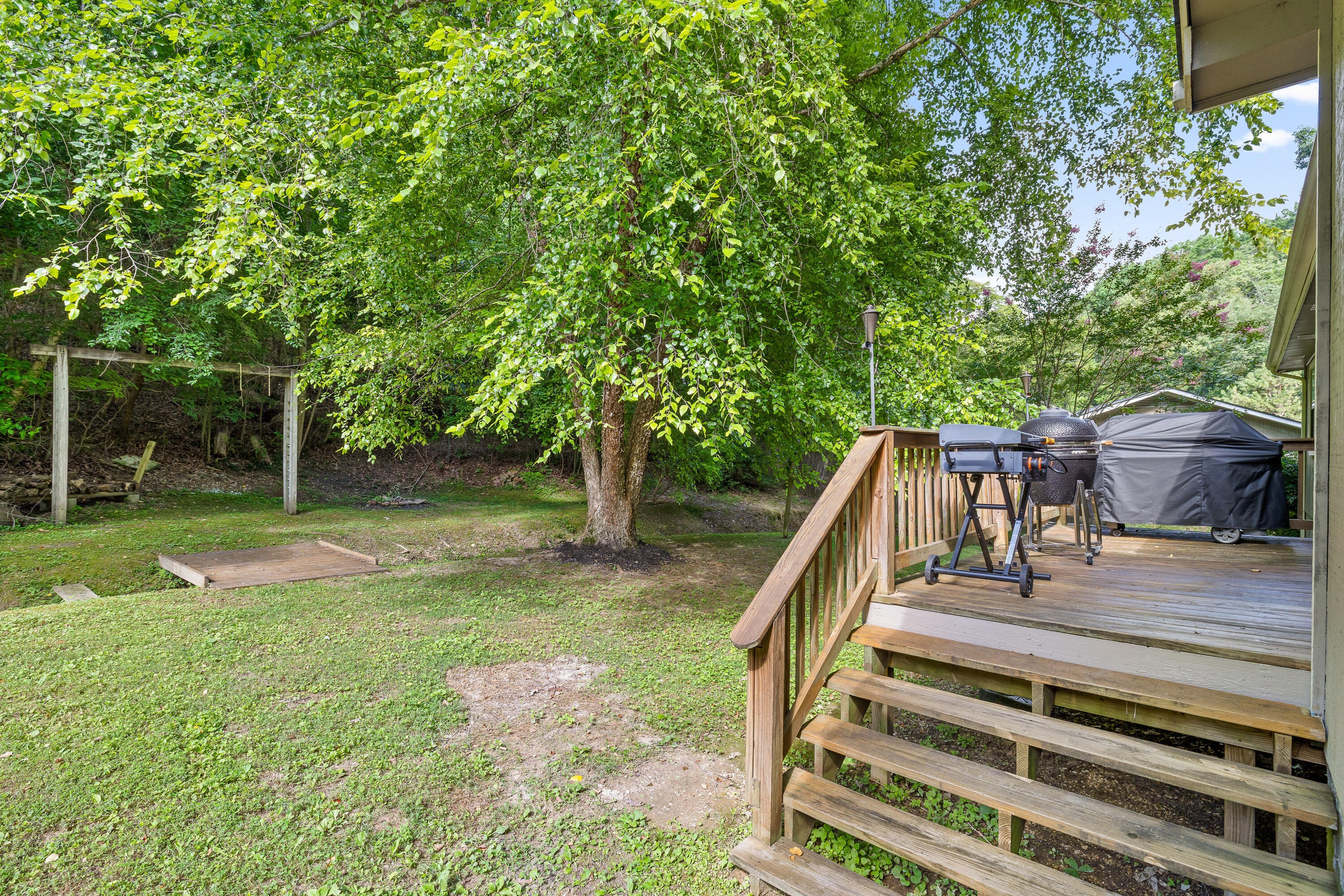 8925 E Ridge Trail Road