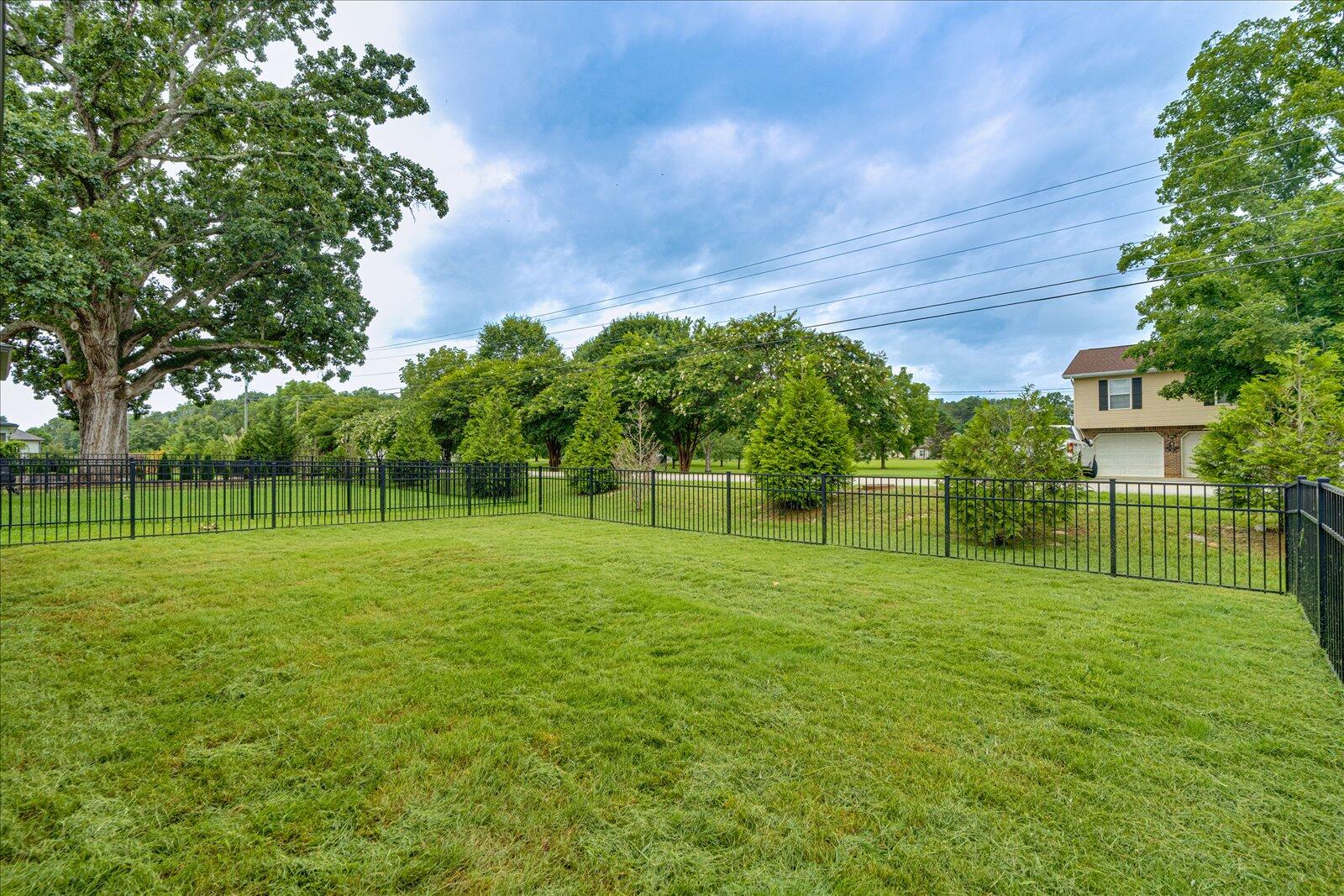 8440 Cherrybark Lane