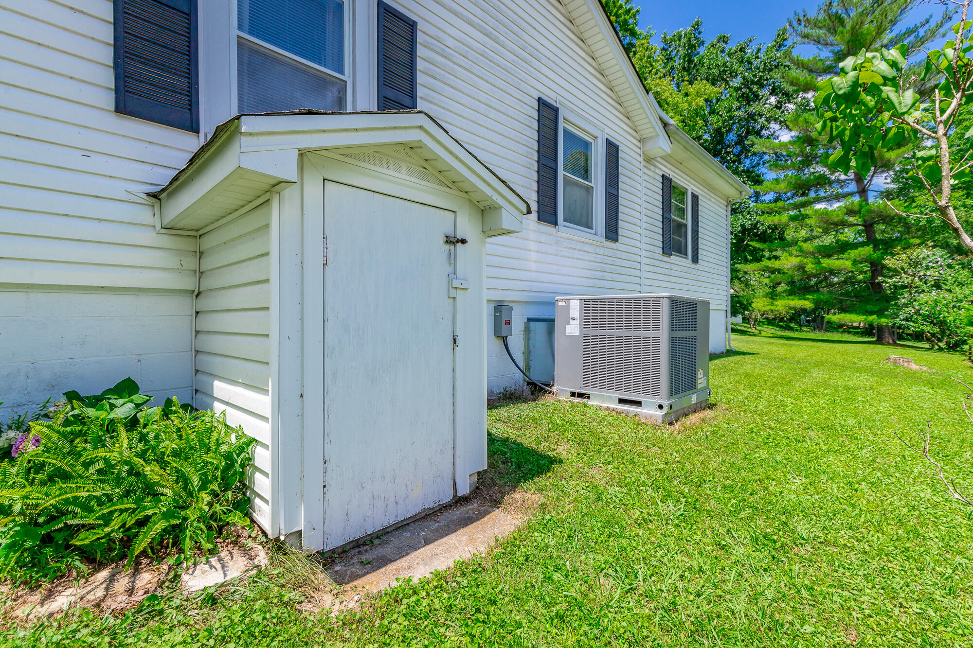 10061 Central Drive
