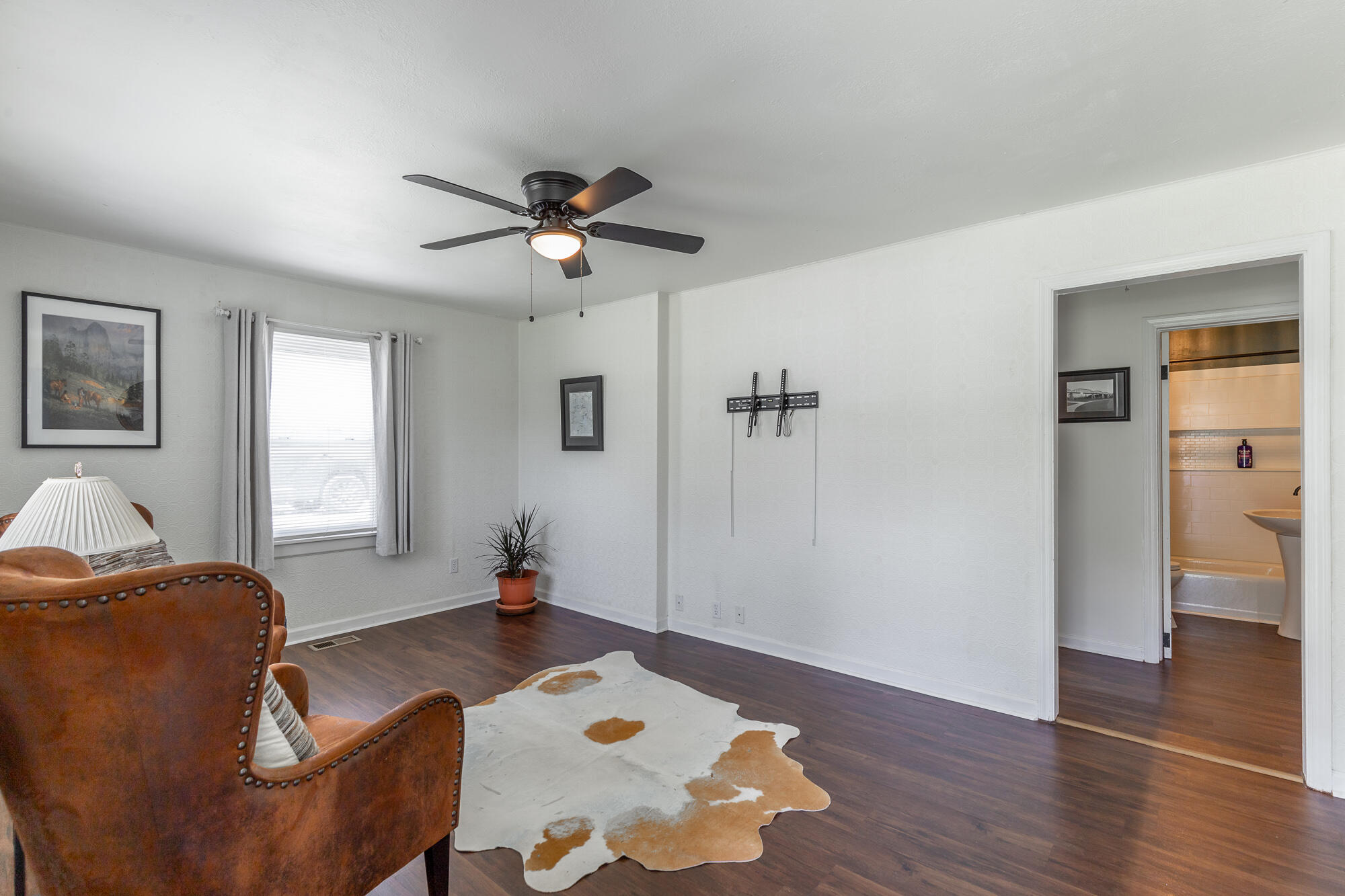 10061 Central Drive