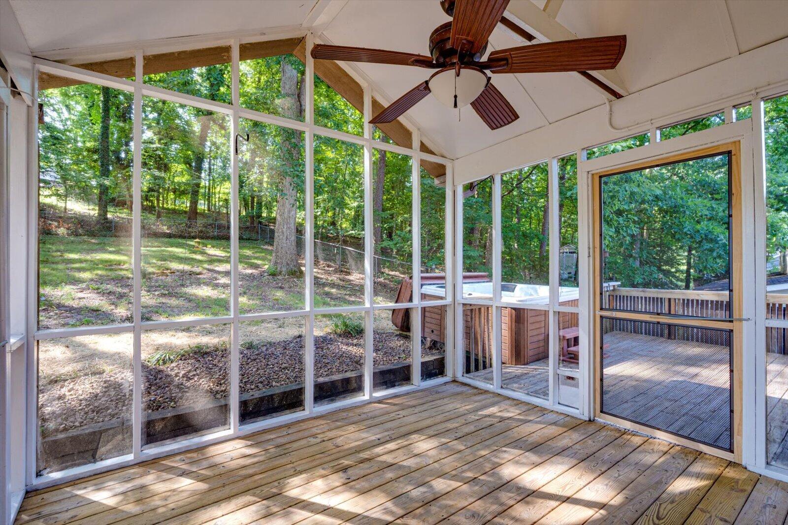 6536 Harbor View Drive