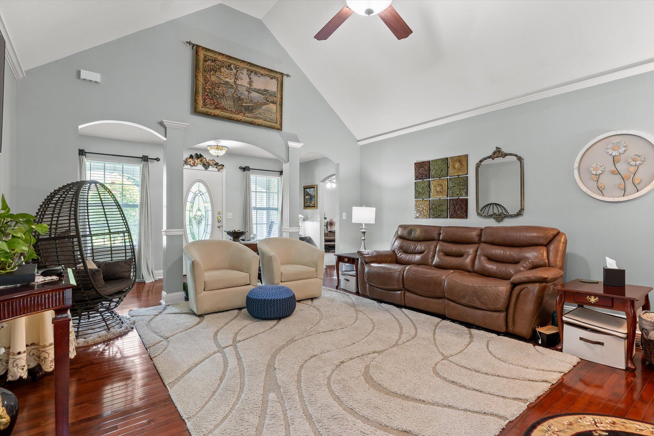 5000 Dellwood Drive