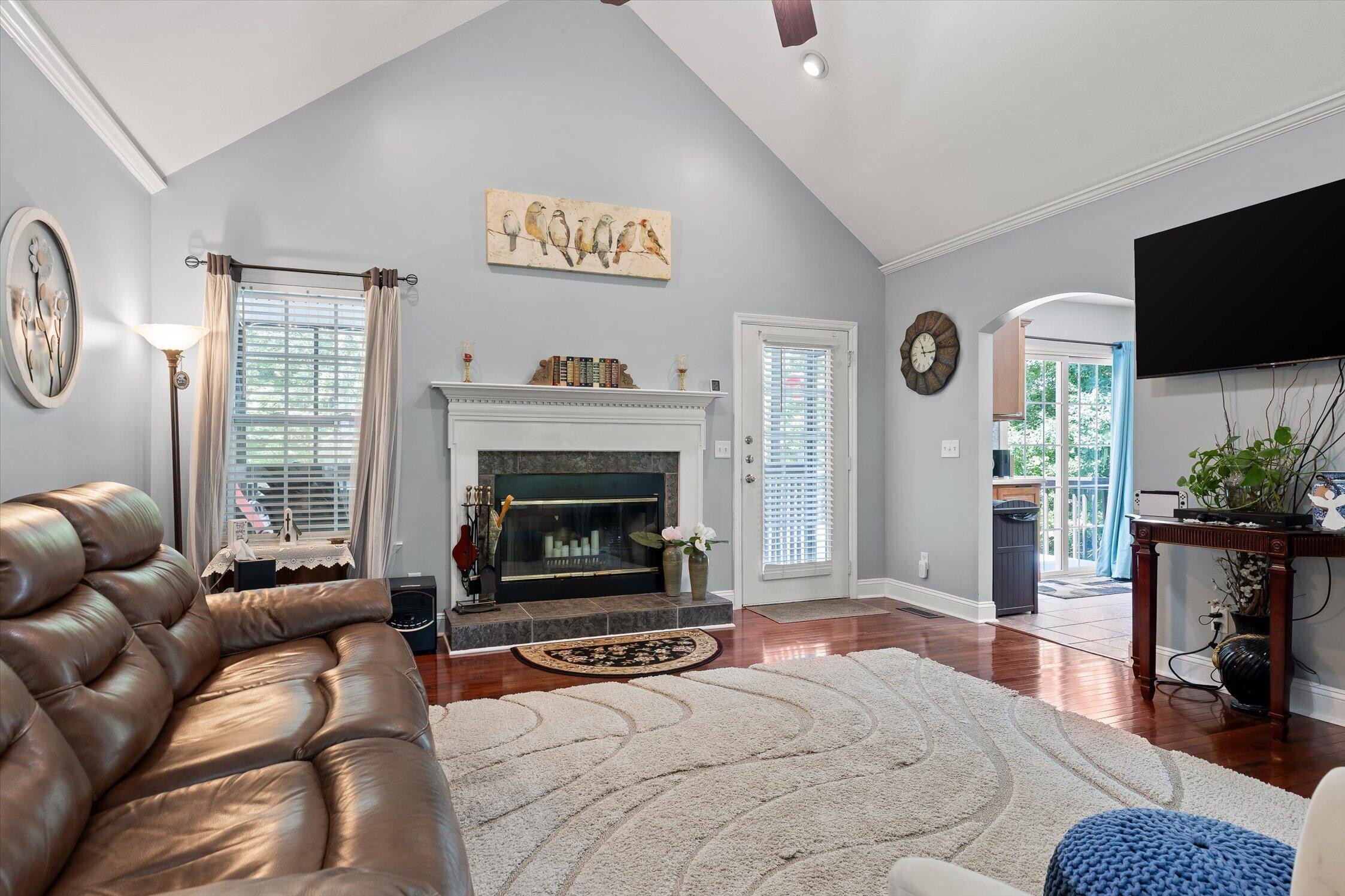 5000 Dellwood Drive
