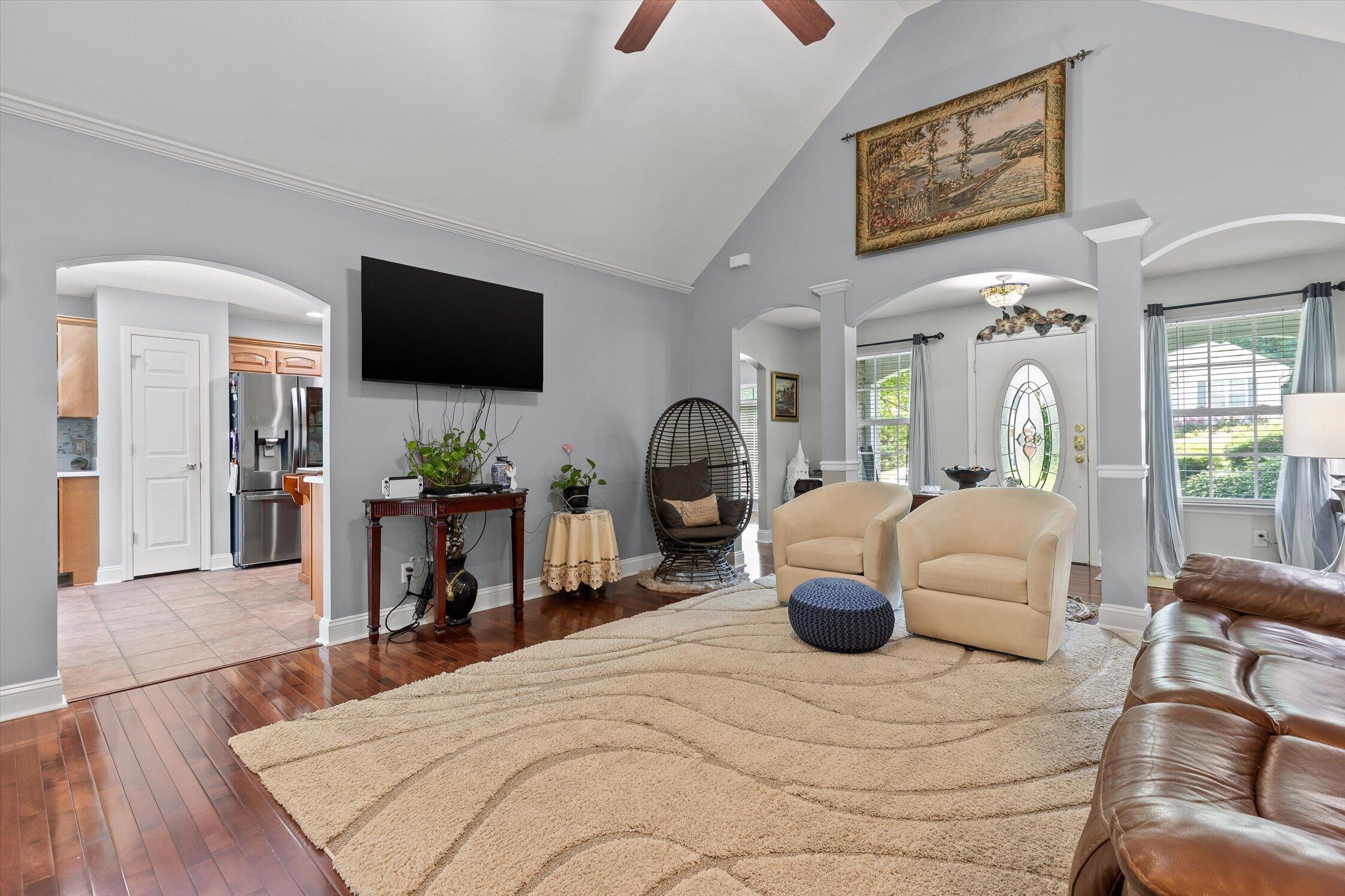 5000 Dellwood Drive