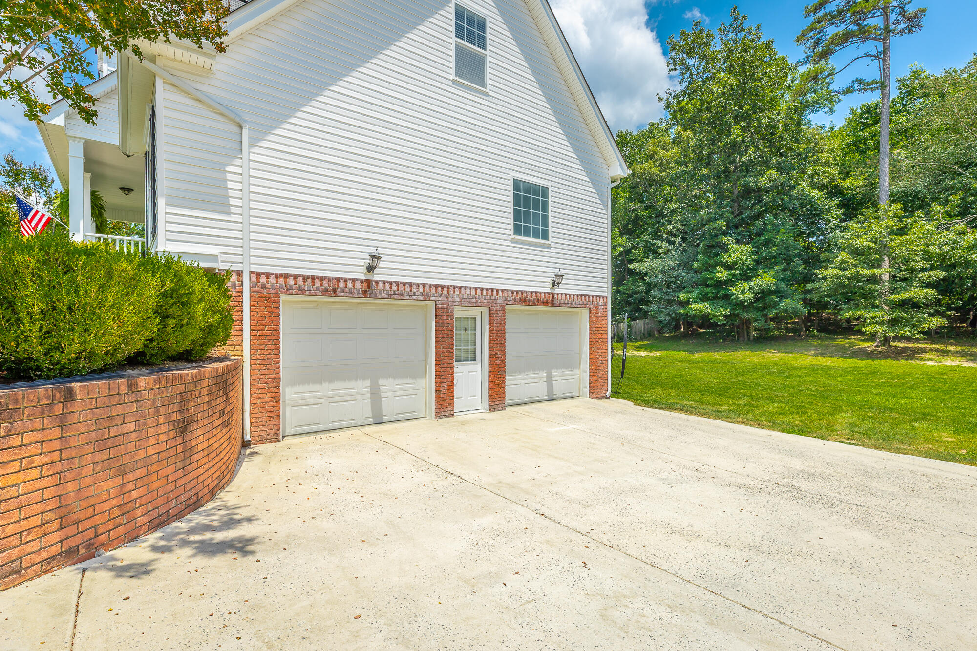 385 Olivia Lane
