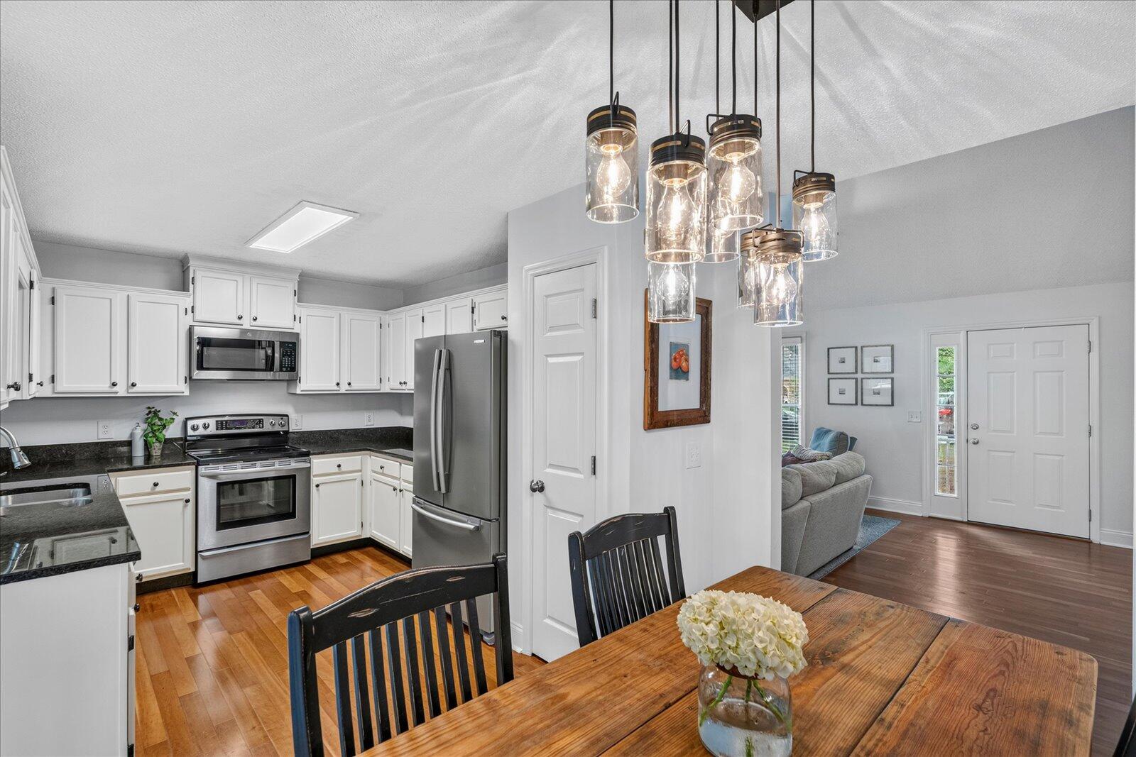 5933 Riley Road