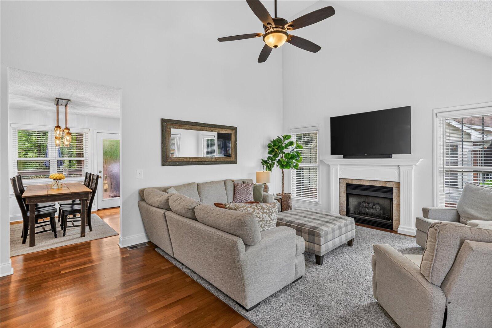 5933 Riley Road