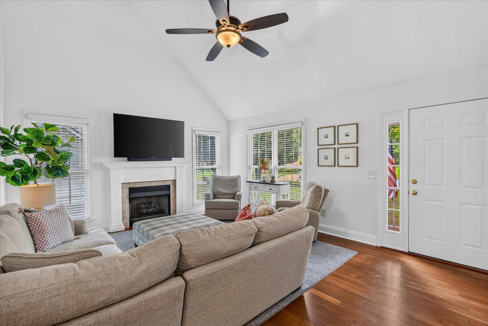 5933 Riley Road