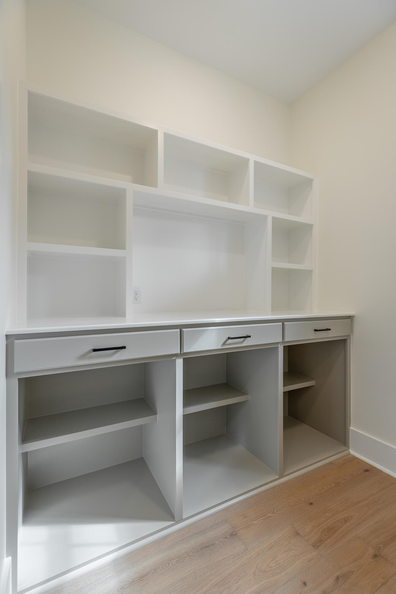 1769 Restful Drive