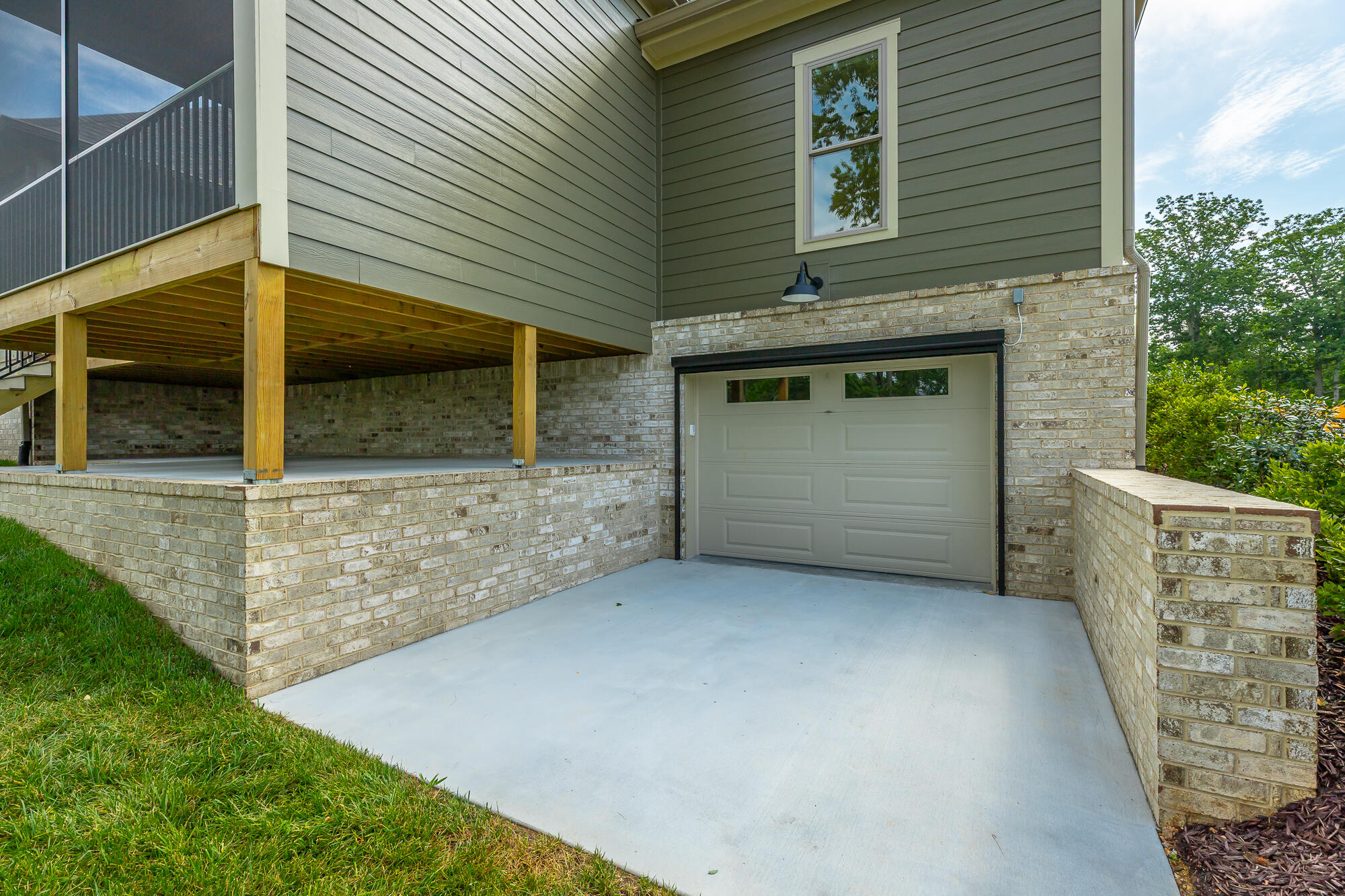 1769 Restful Drive