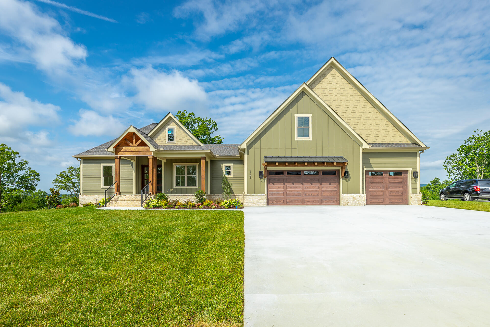 1769 Restful Drive