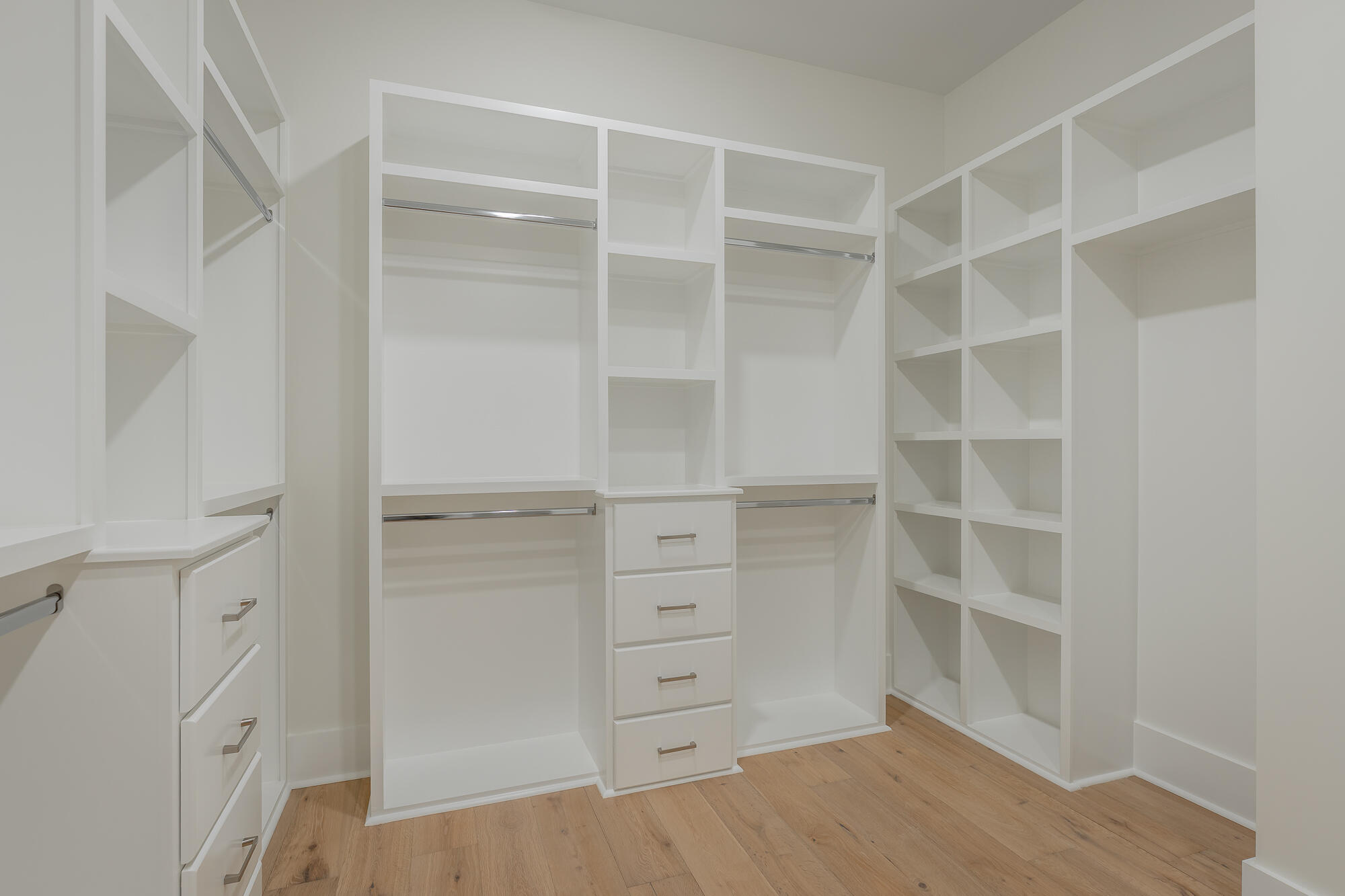 1769 Restful Drive