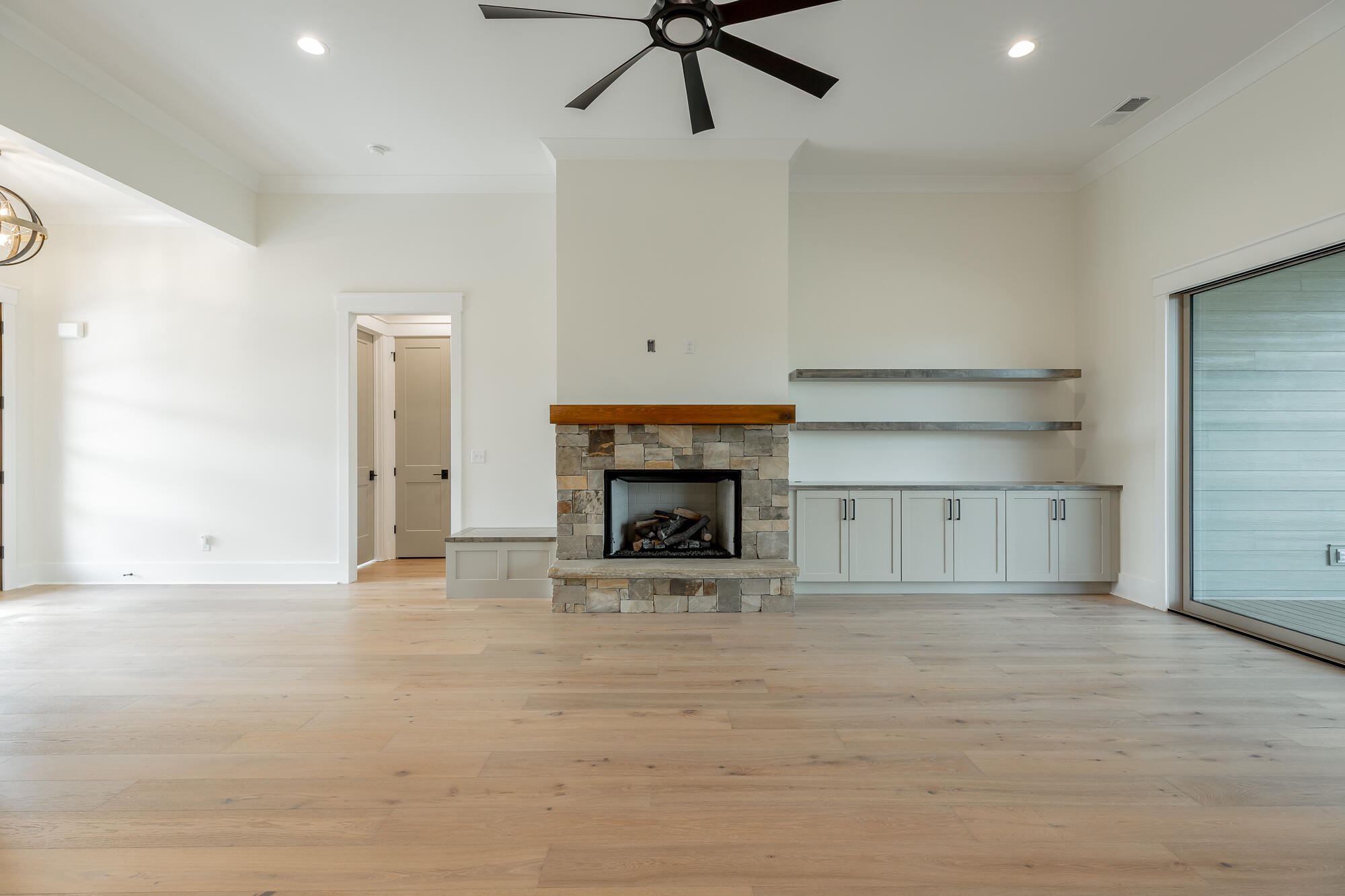 1769 Restful Drive
