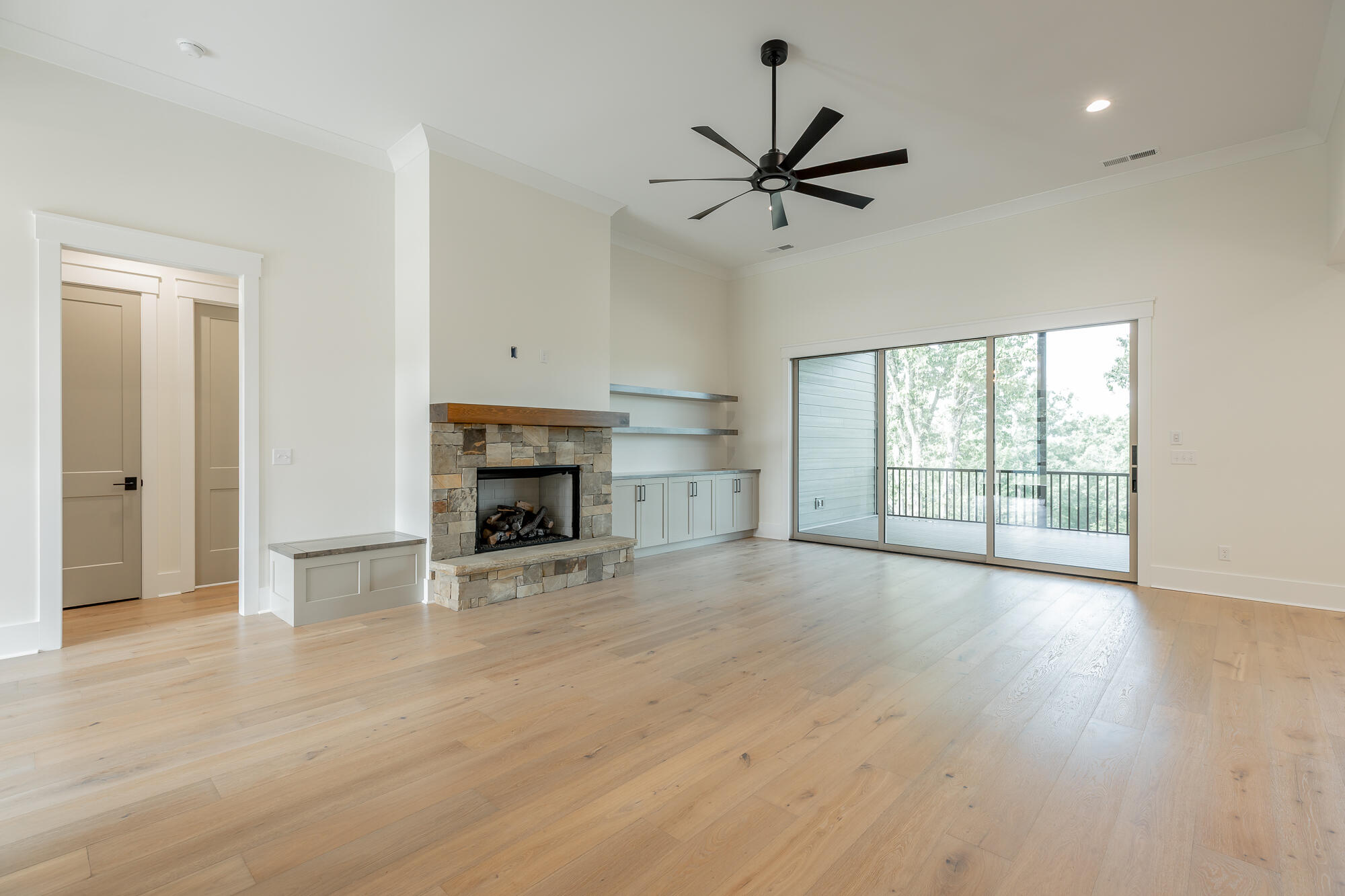1769 Restful Drive