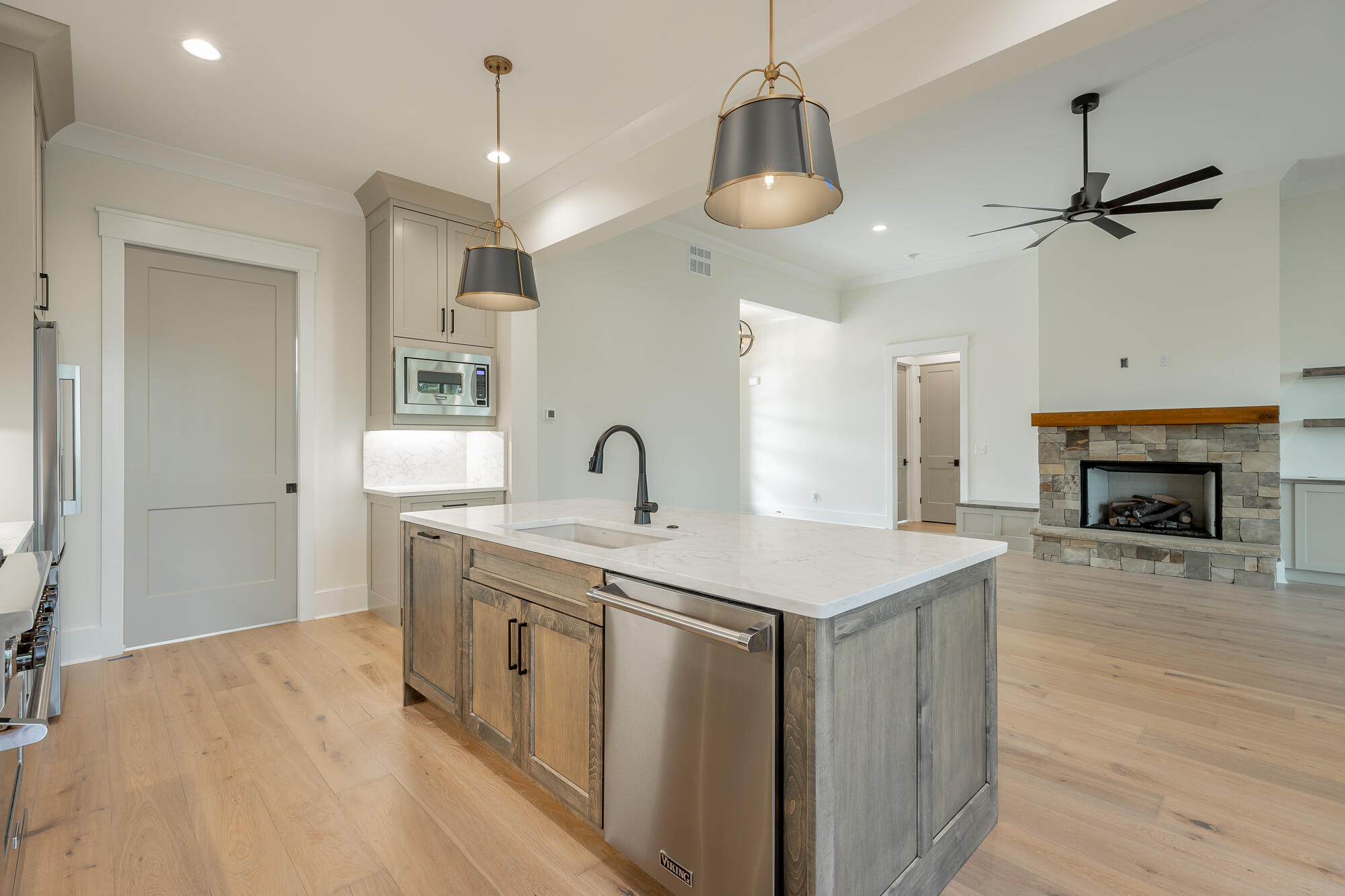 1769 Restful Drive