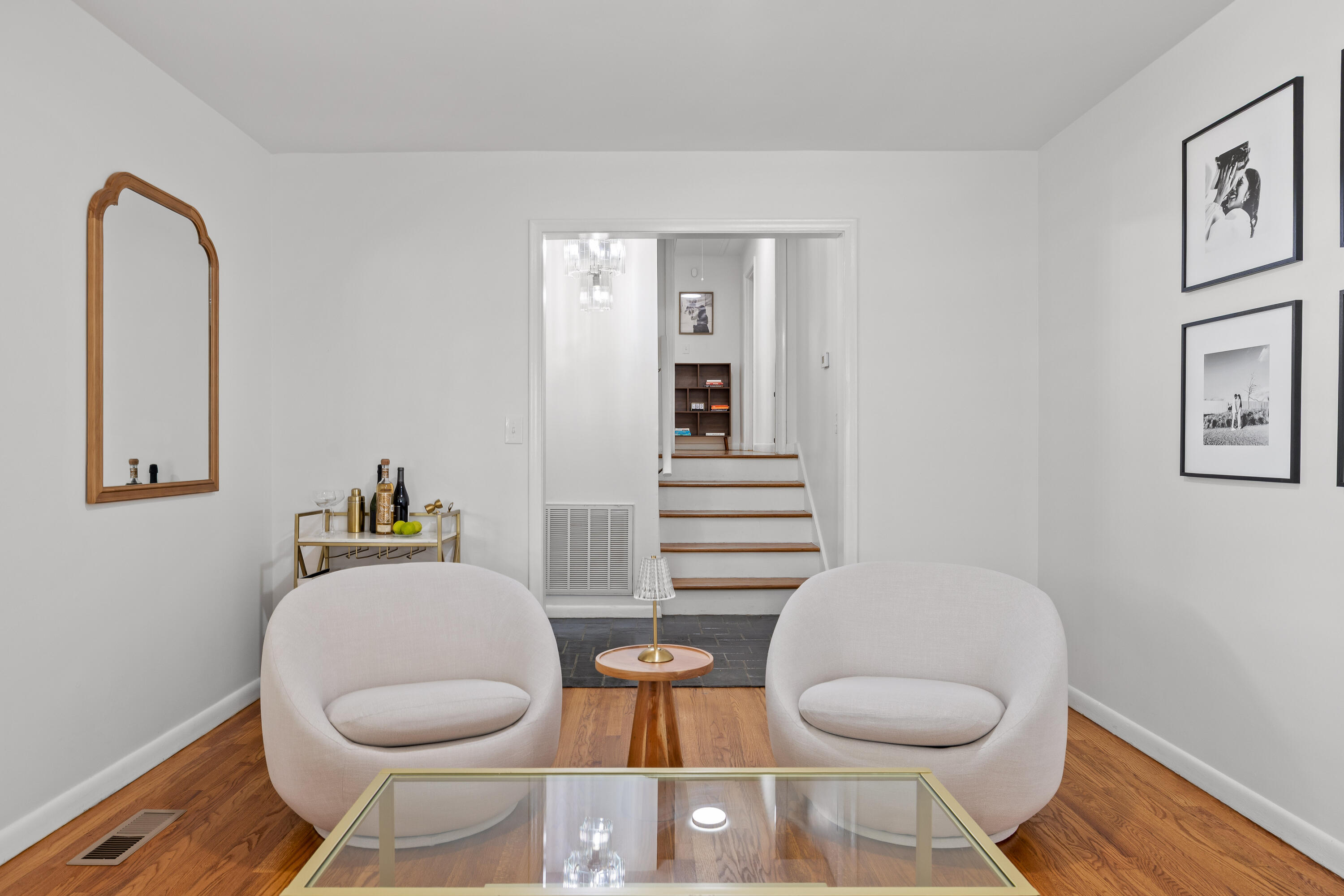 3805 Rollingwood Drive