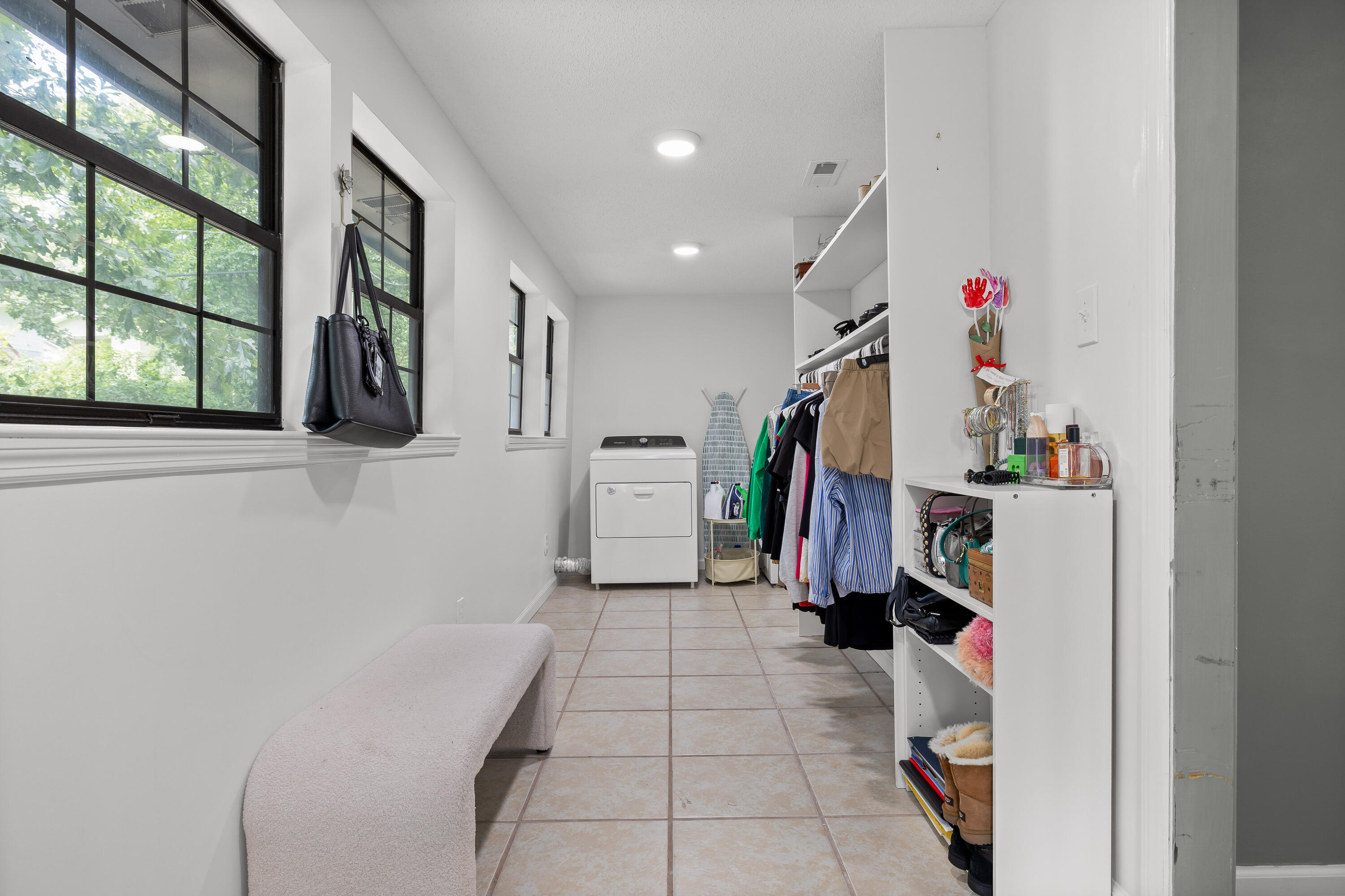 3805 Rollingwood Drive