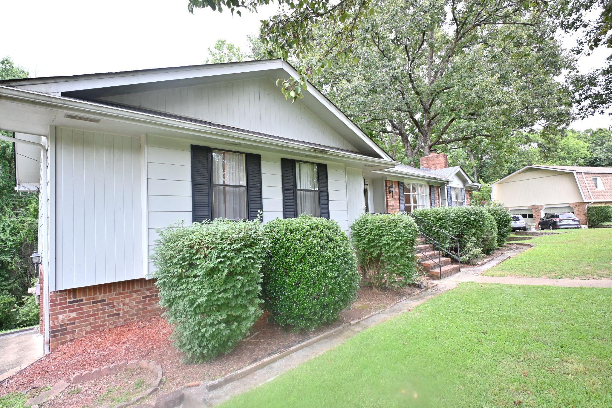 1015 Olde Mill Lane