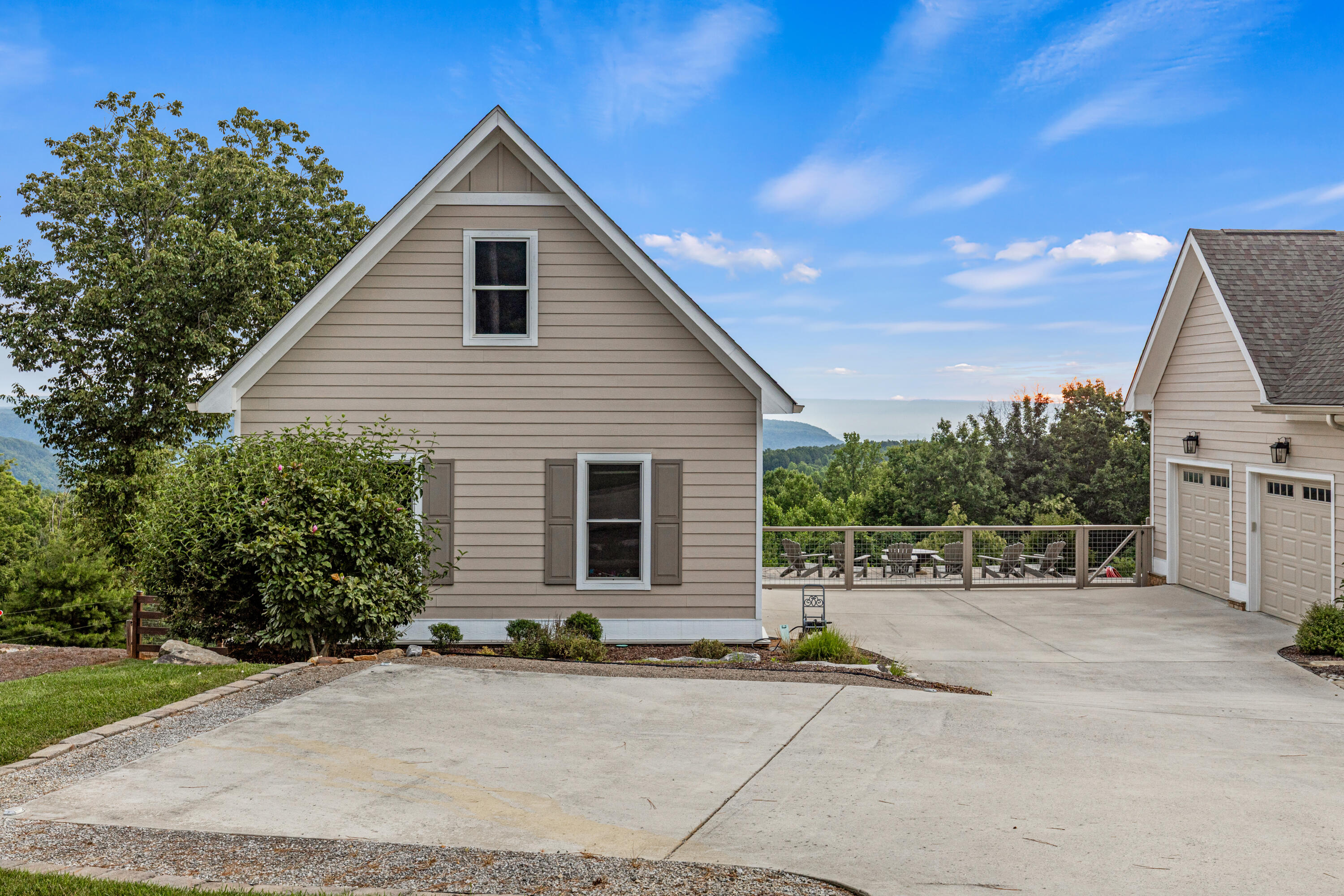 470 Lookout View Drive