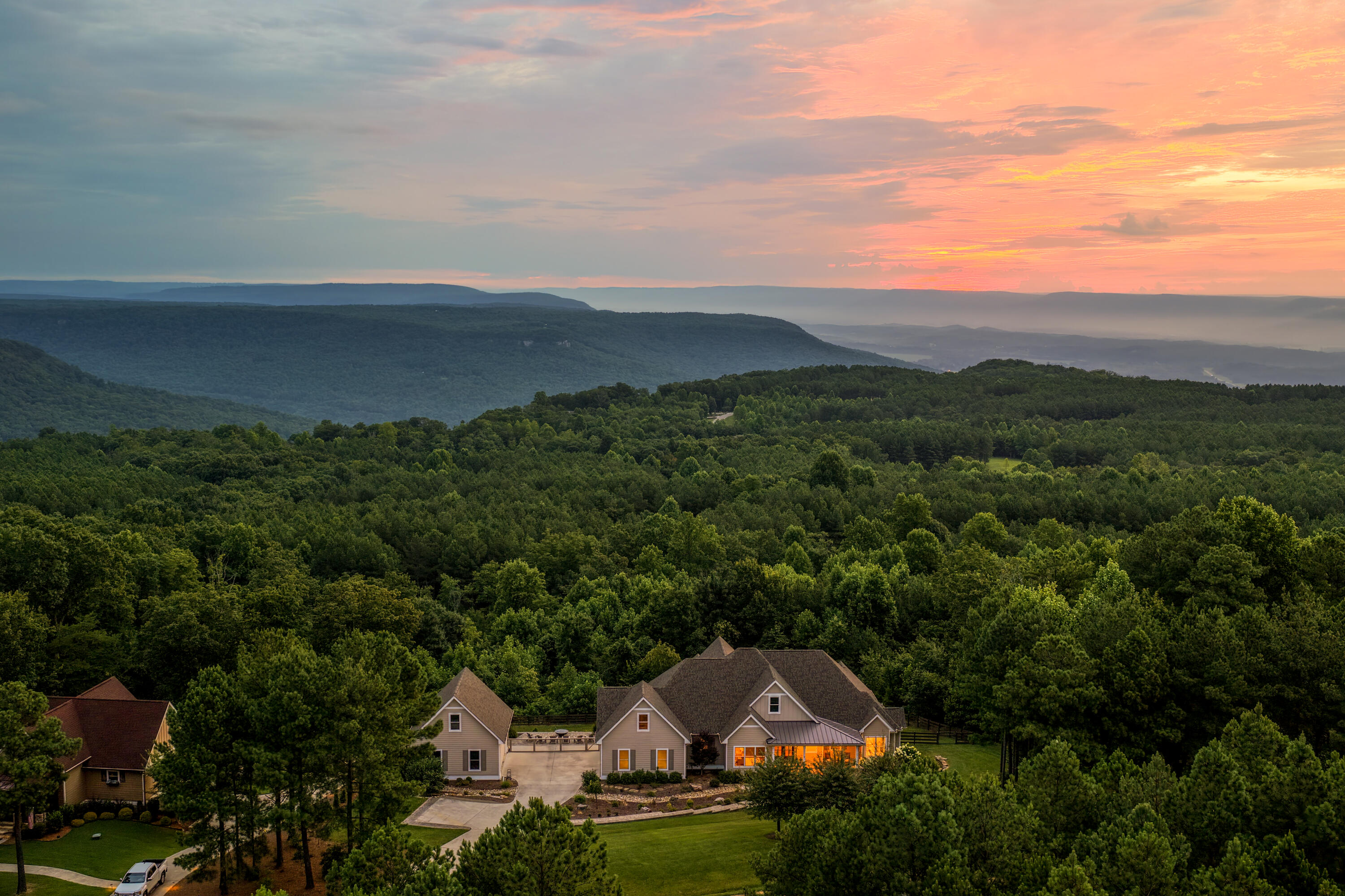 470 Lookout View Drive