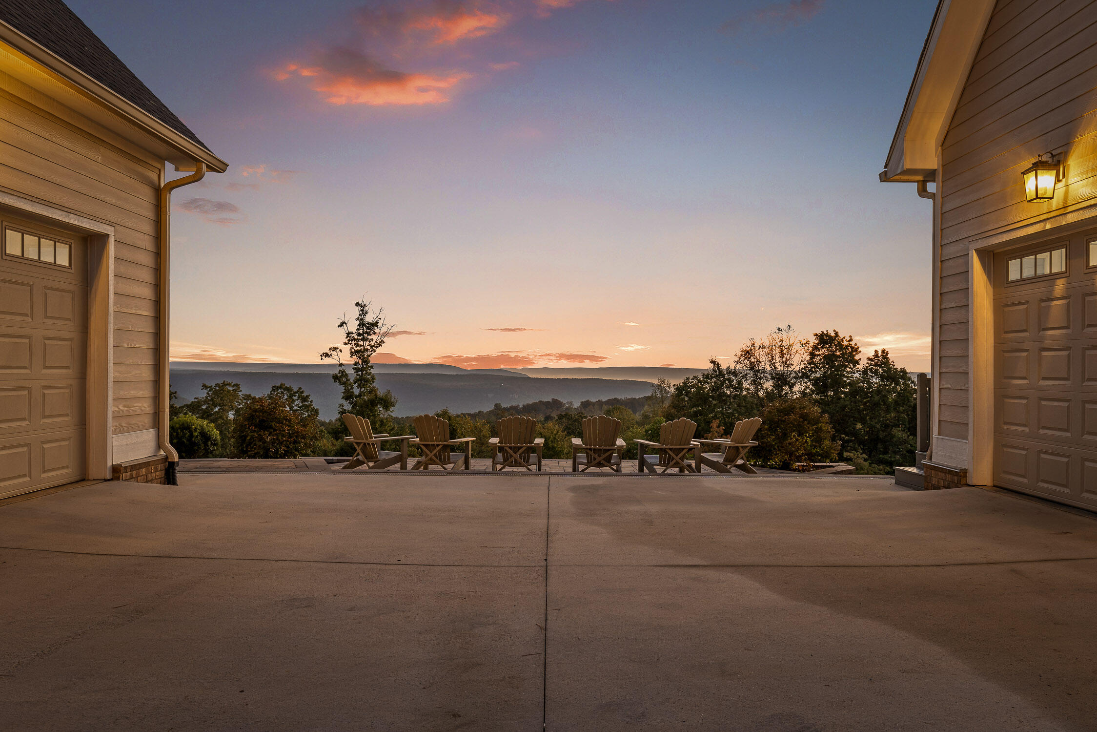 470 Lookout View Drive