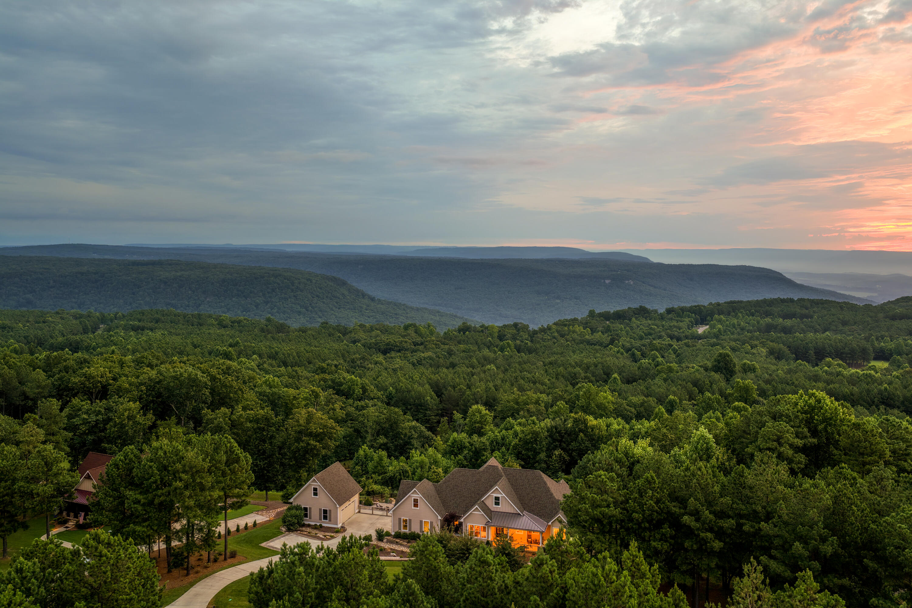 470 Lookout View Drive